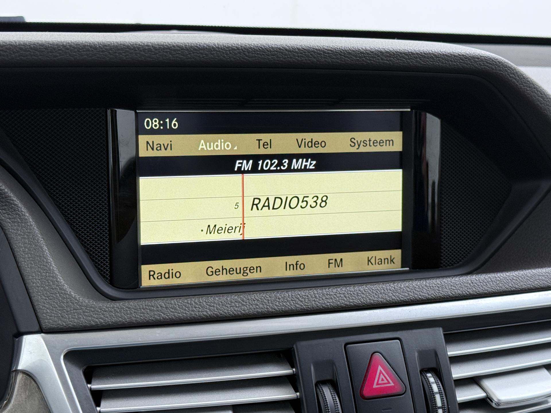 Mercedes-Benz E-Klasse 200 CGI Business Class Elegance 12