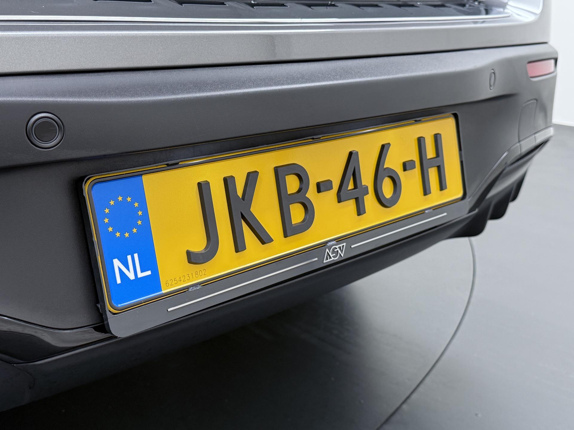 Mercedes-Benz EQB 300 4MATIC AMG Line 7-pers. 67 kWh accu 12