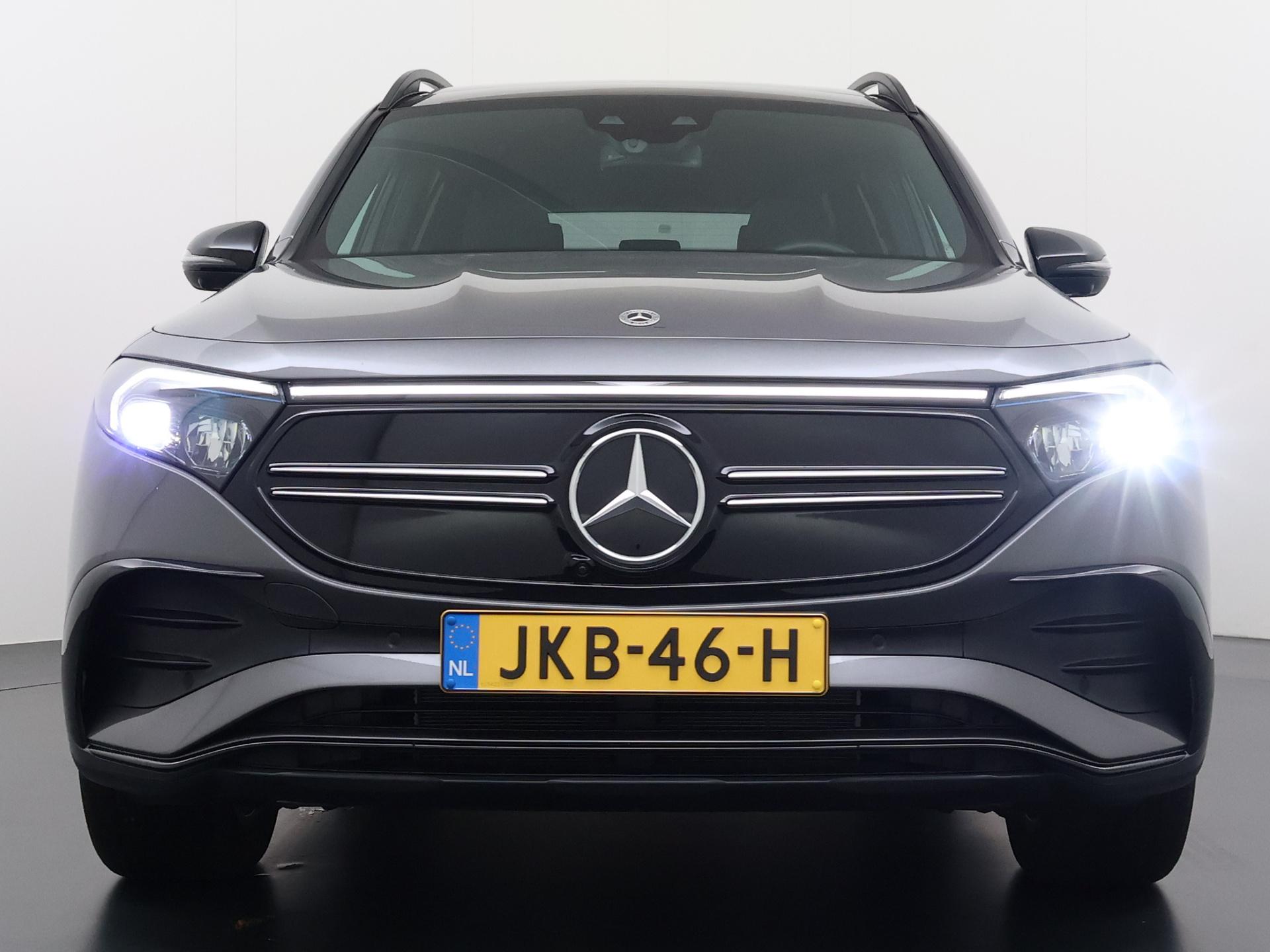 Mercedes-Benz EQB 300 4MATIC AMG Line 7-pers. 67 kWh accu 7