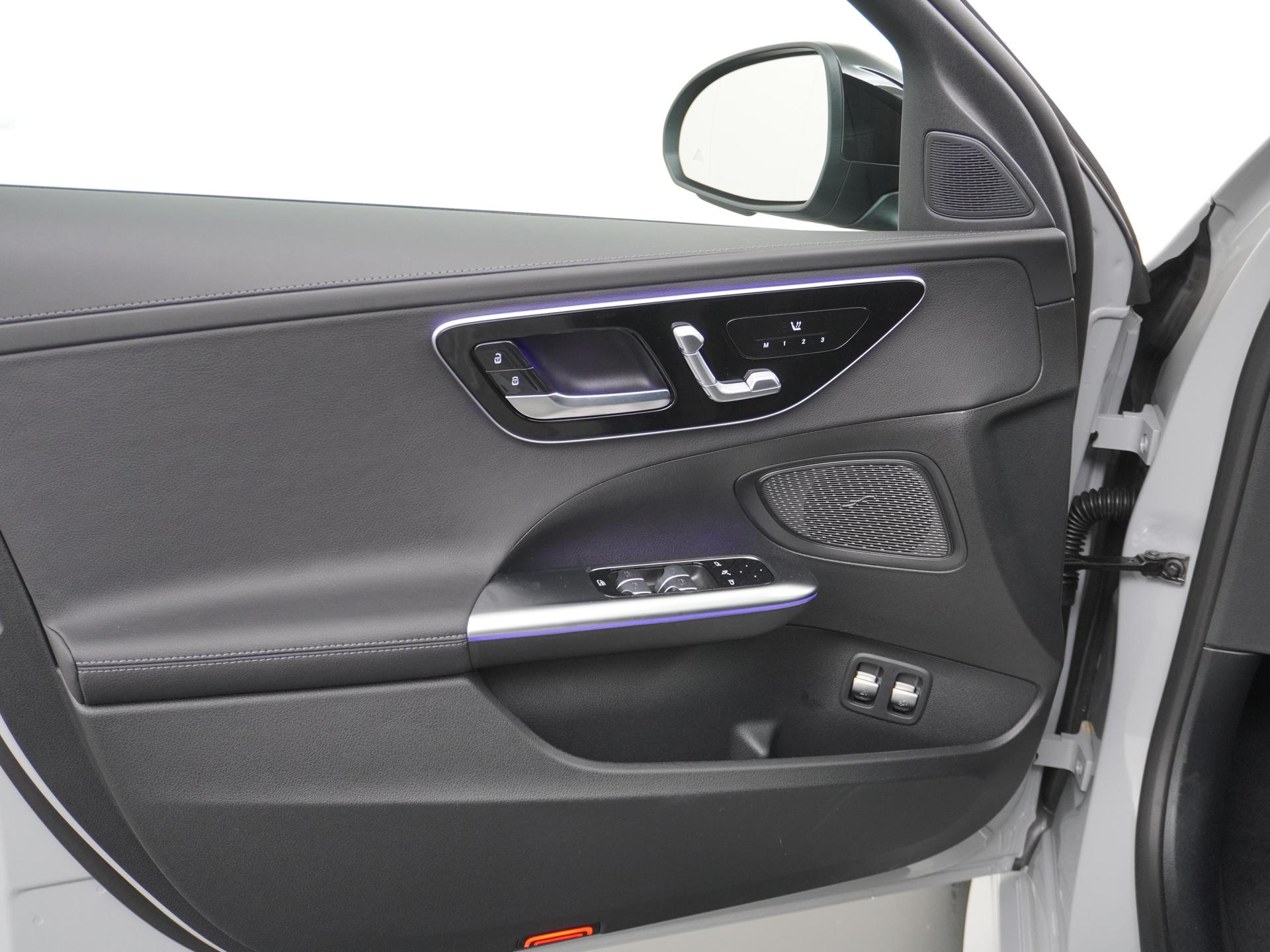 Mercedes-Benz C-Klasse Estate 300 e Business Solution AMG 17