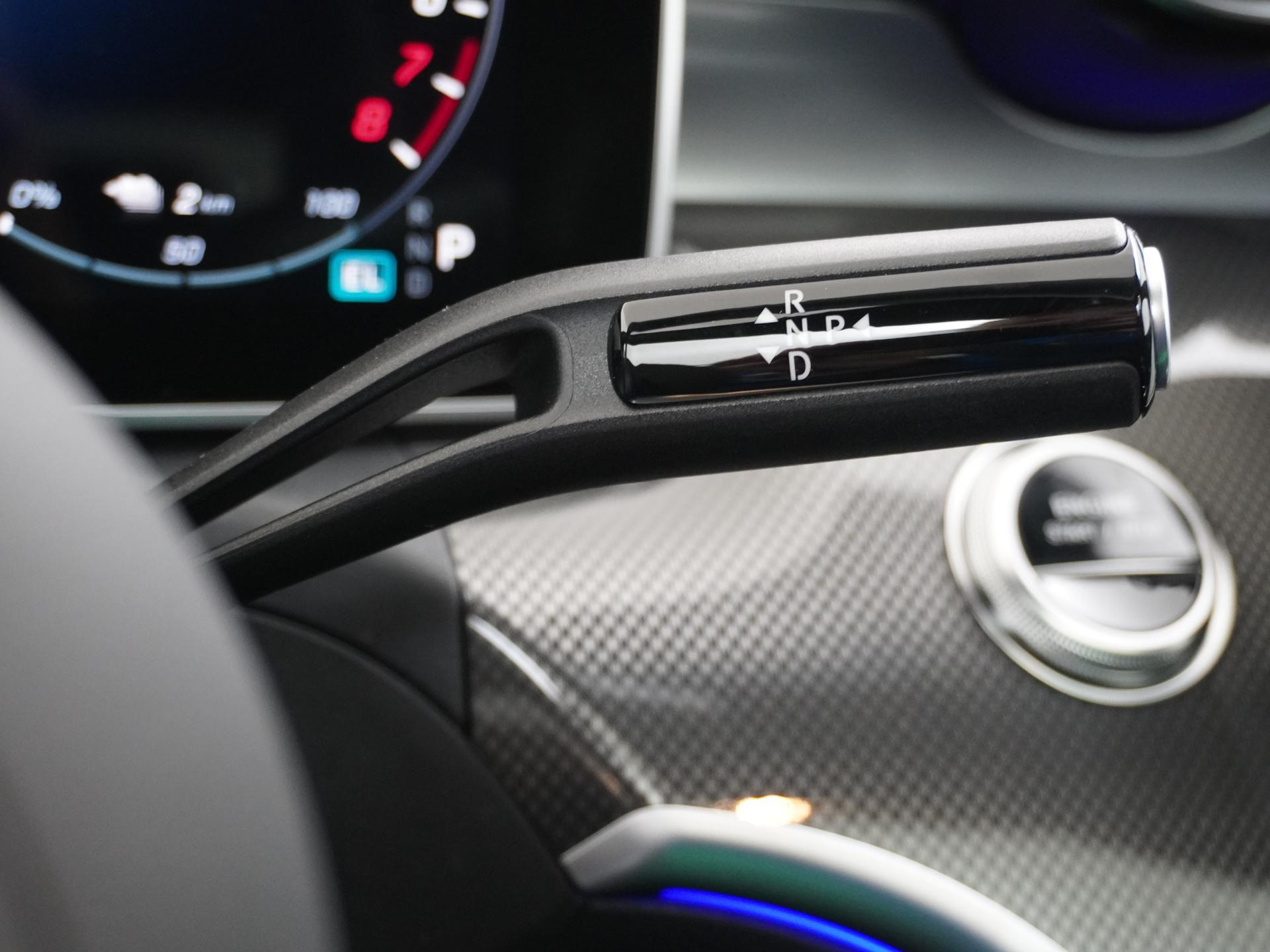 Mercedes-Benz C-Klasse Estate 300 e Business Solution AMG 30