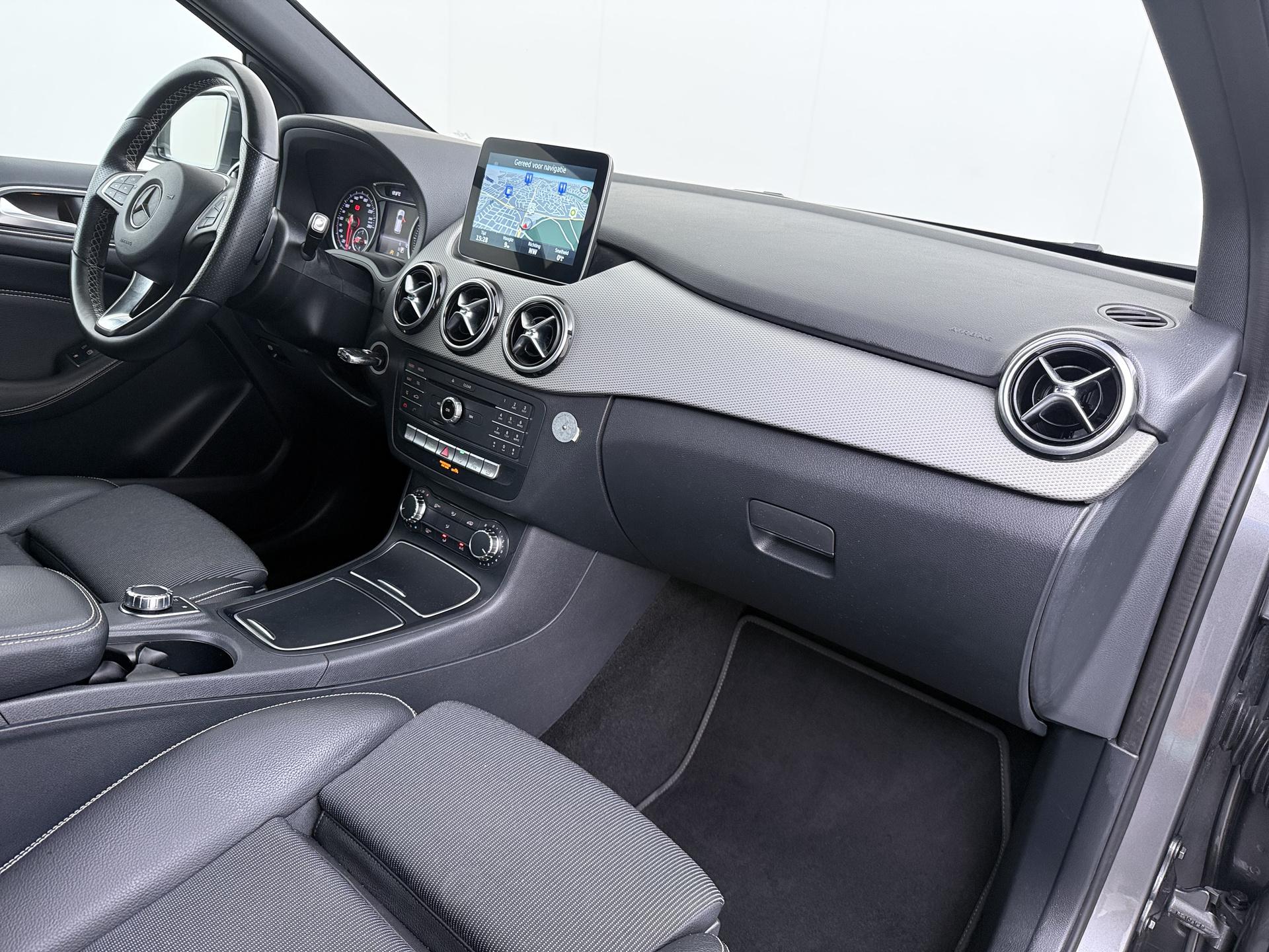 Mercedes-Benz B-klasse 200 d Prestige 34