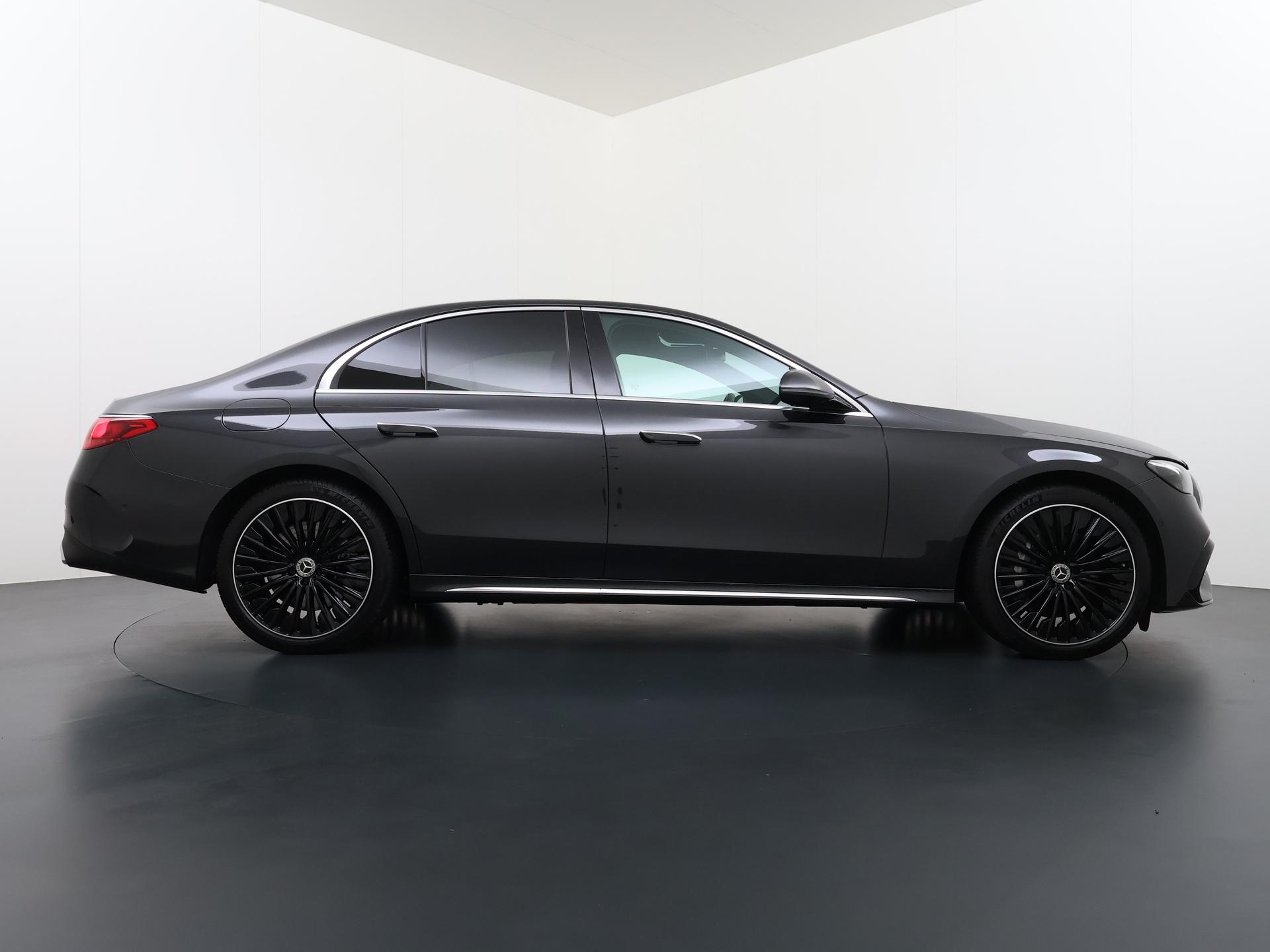 Mercedes-Benz E-Klasse 300 e AMG Line 5