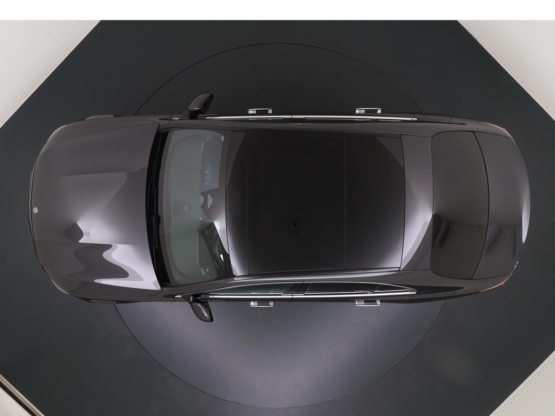 Mercedes-Benz E-Klasse 300 e AMG Line 8