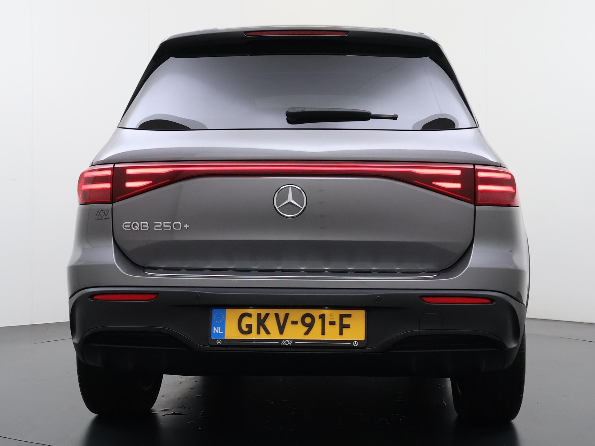 Mercedes-Benz EQB 250+ AMG Line 7-pers. 71 kWh Accu 3