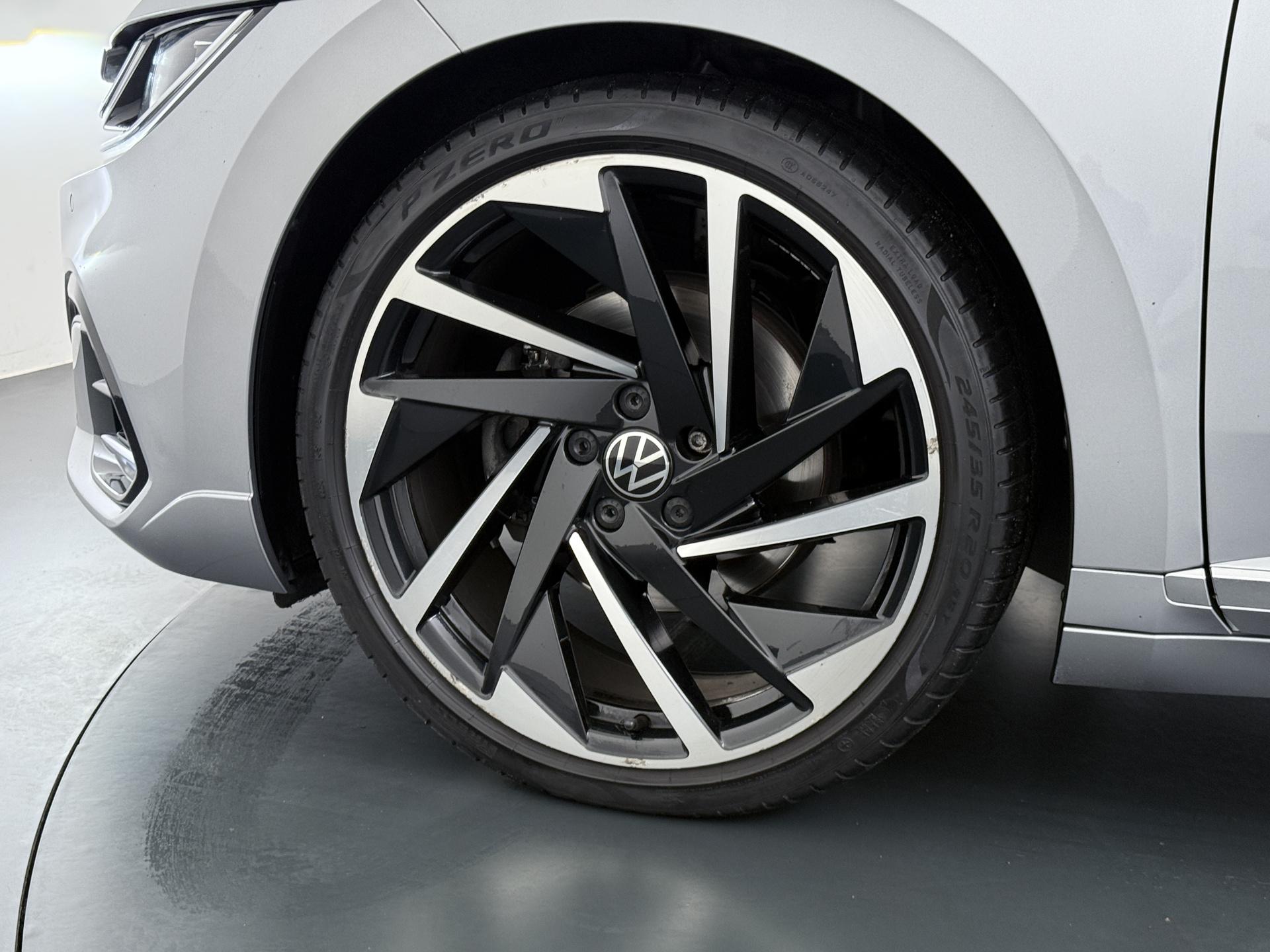 Volkswagen Arteon 2.0 TSI R-Line Business+ 11