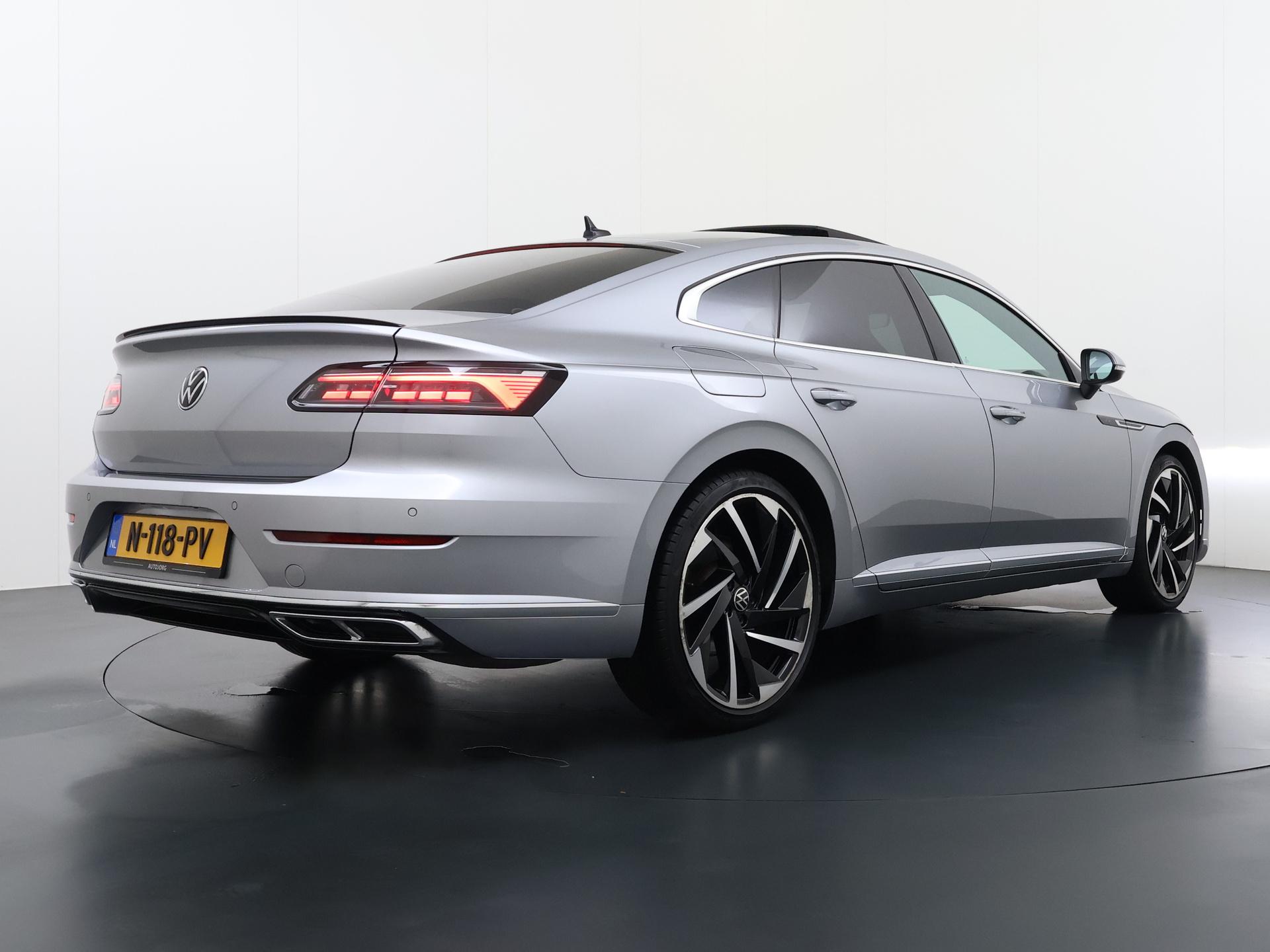 Volkswagen Arteon 2.0 TSI R-Line Business+ 2