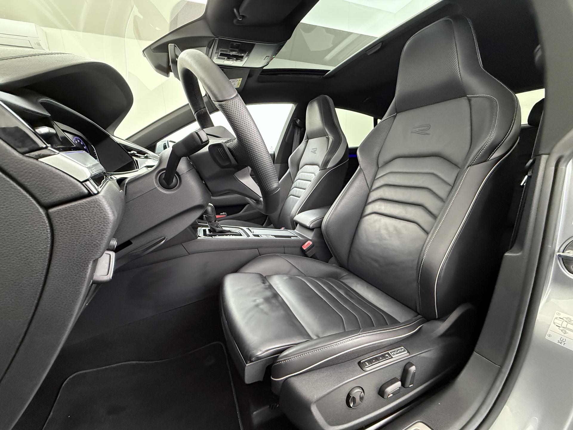 Volkswagen Arteon 2.0 TSI R-Line Business+ 6