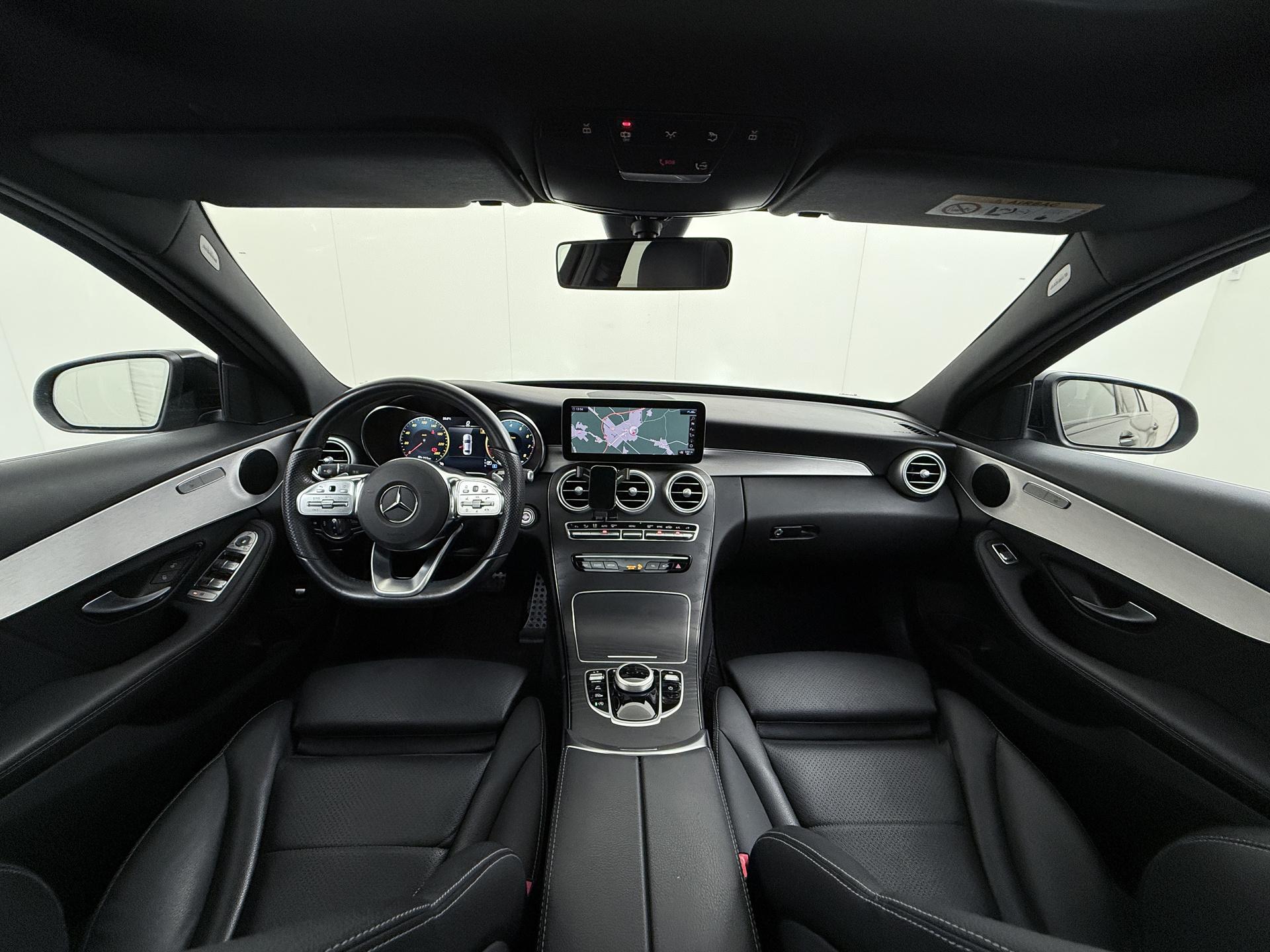 Mercedes-Benz C-Klasse 180 Business Solution AMG 1