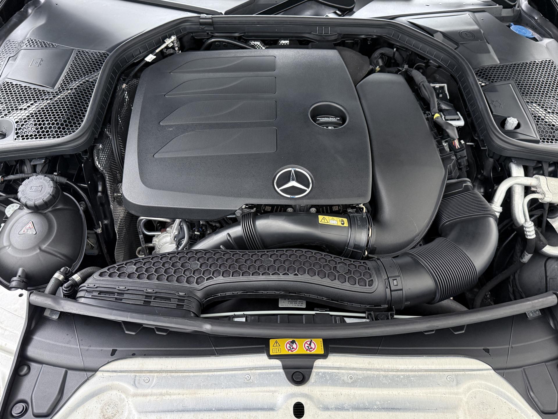 Mercedes-Benz C-Klasse 180 Business Solution AMG 22