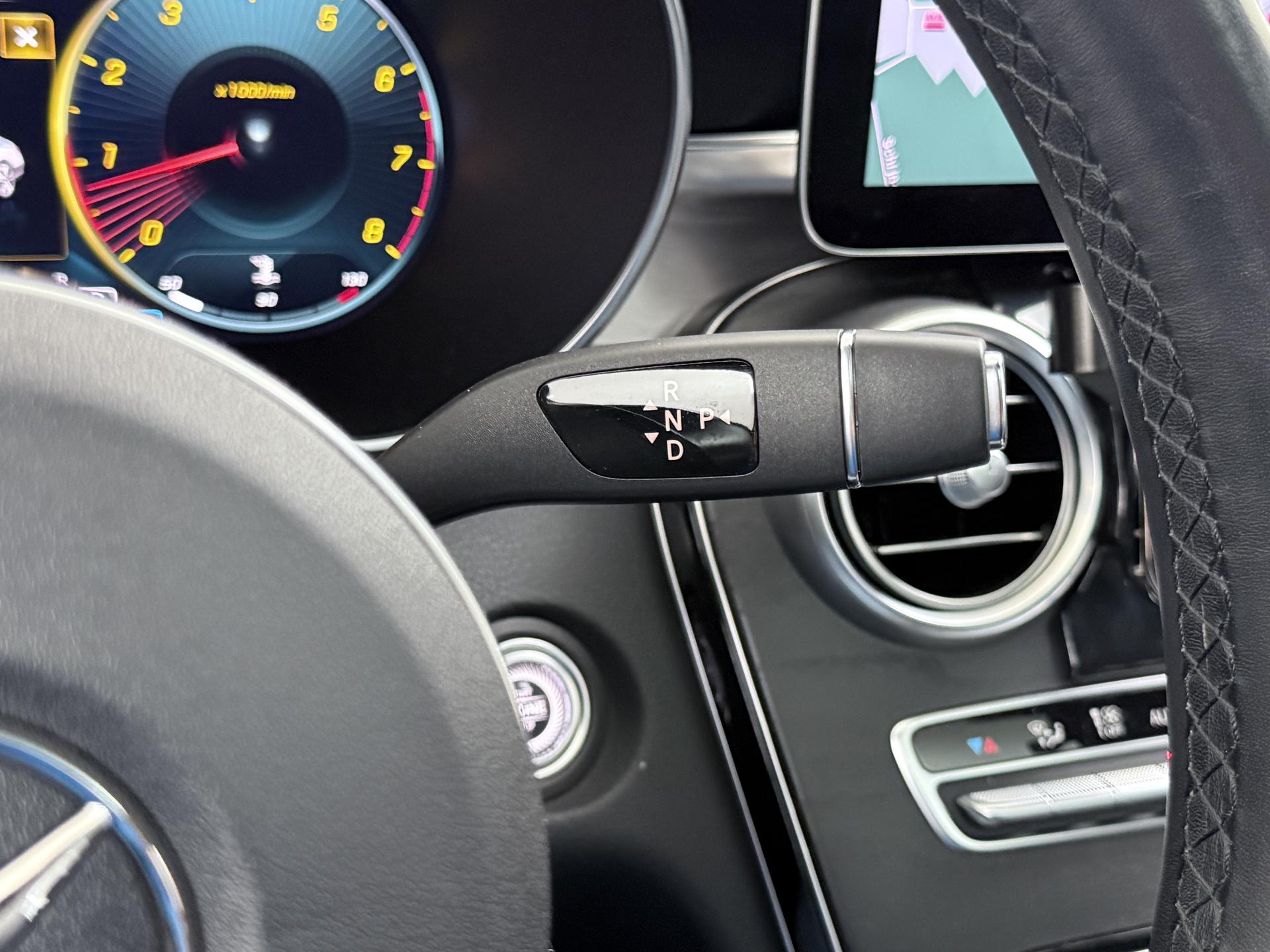 Mercedes-Benz C-Klasse 180 Business Solution AMG 30