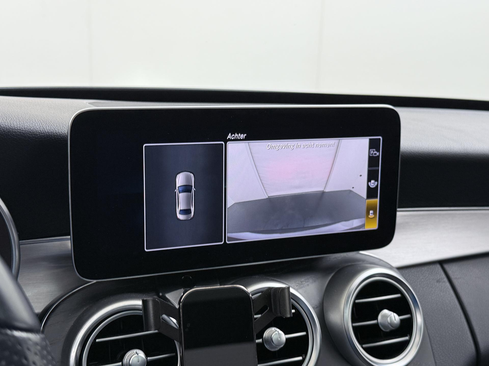 Mercedes-Benz C-Klasse 180 Business Solution AMG 41