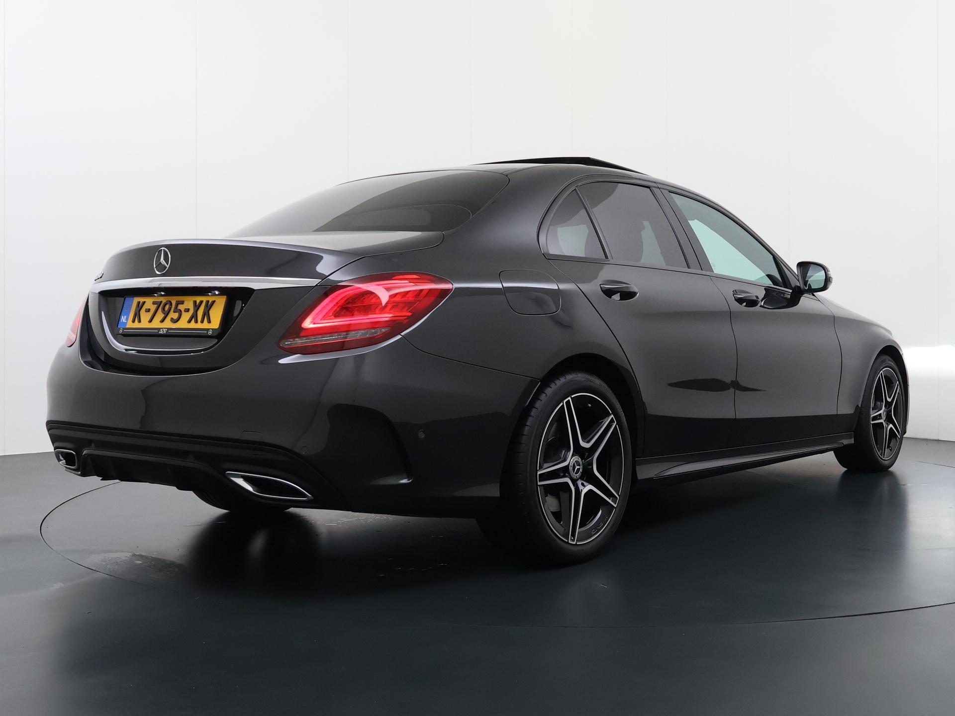 Mercedes-Benz C-Klasse 180 Business Solution AMG 9