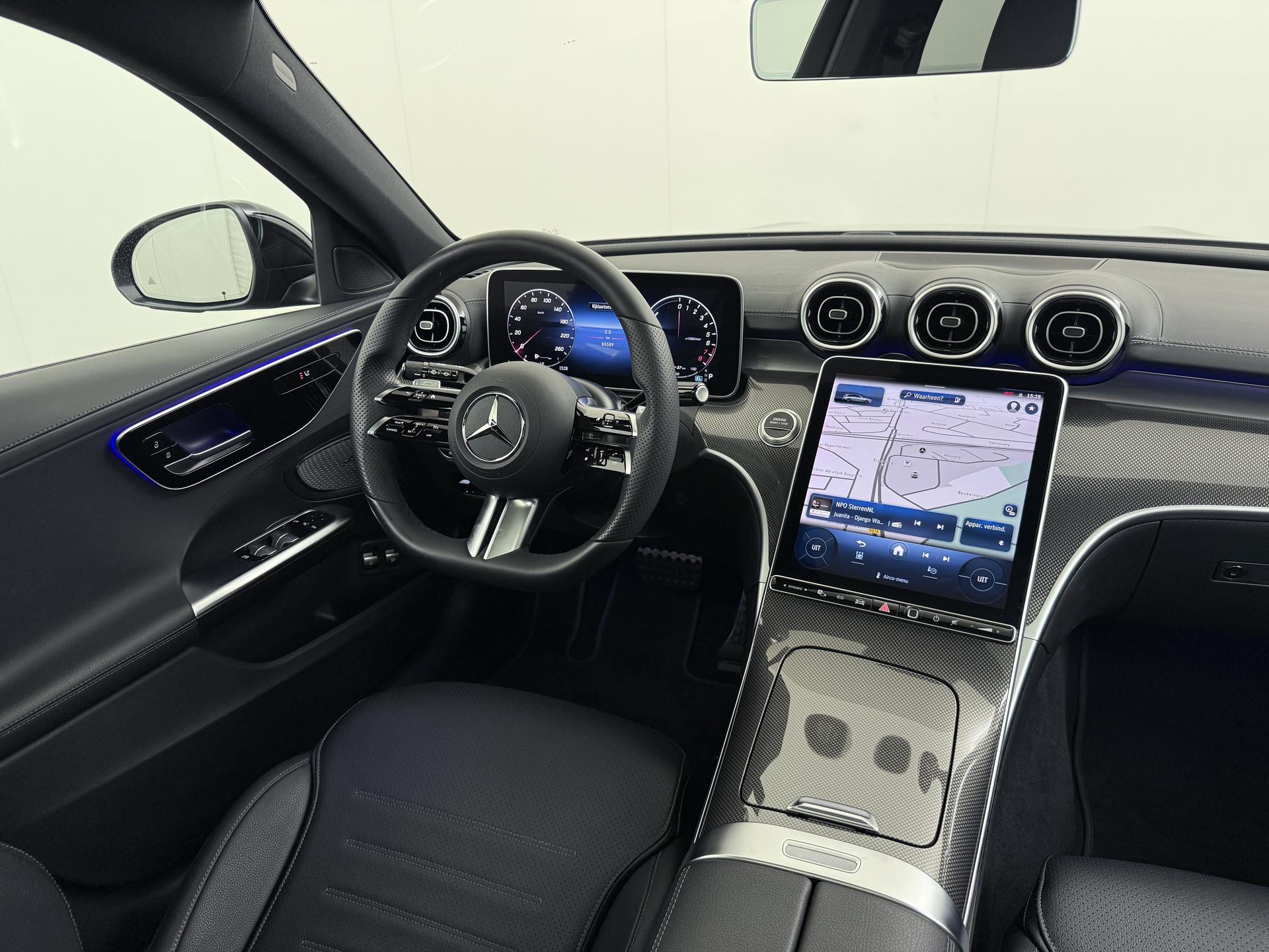 Mercedes-Benz C-Klasse Estate 300 e AMG Line 28