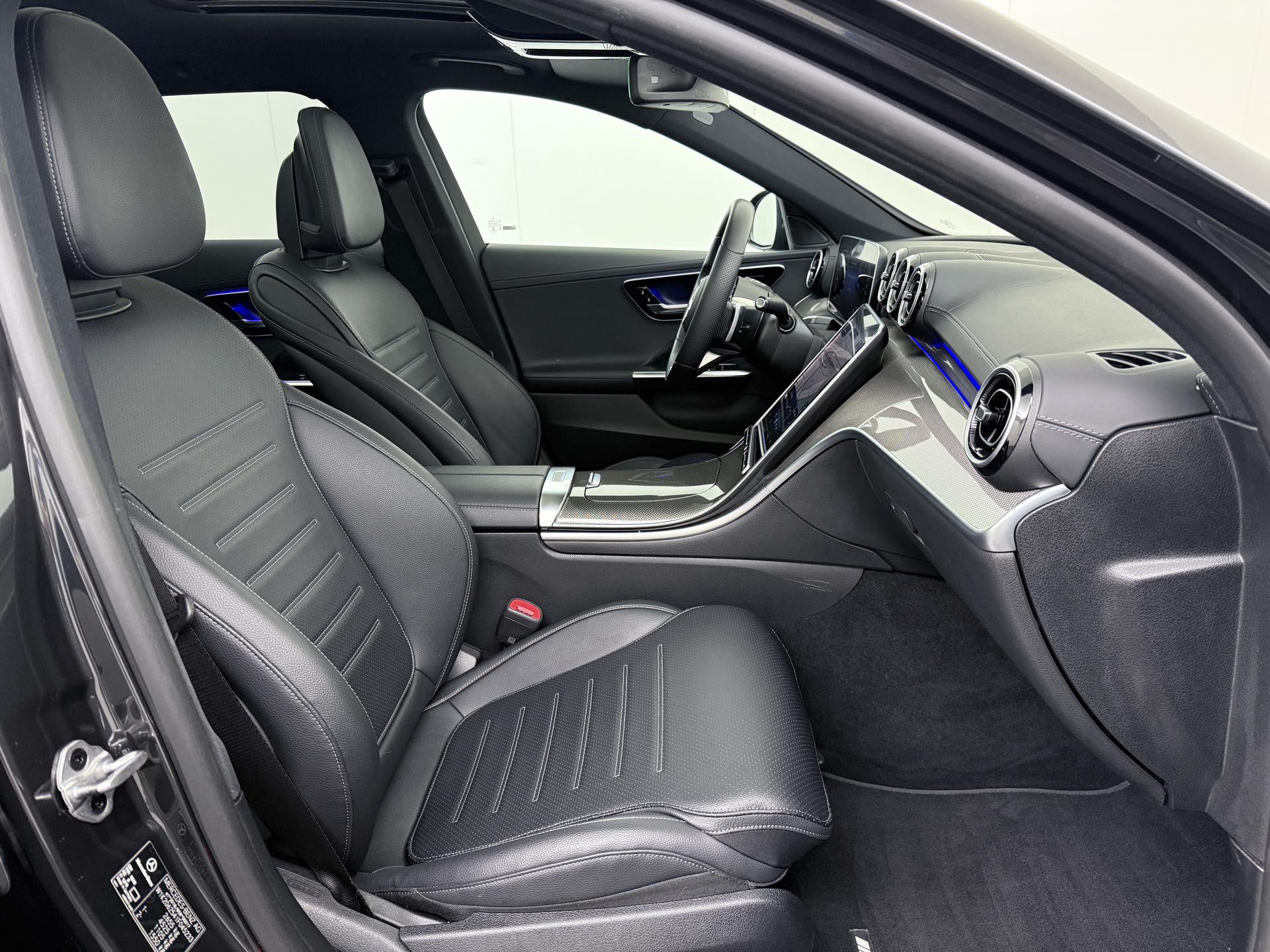 Mercedes-Benz C-Klasse Estate 300 e AMG Line 46