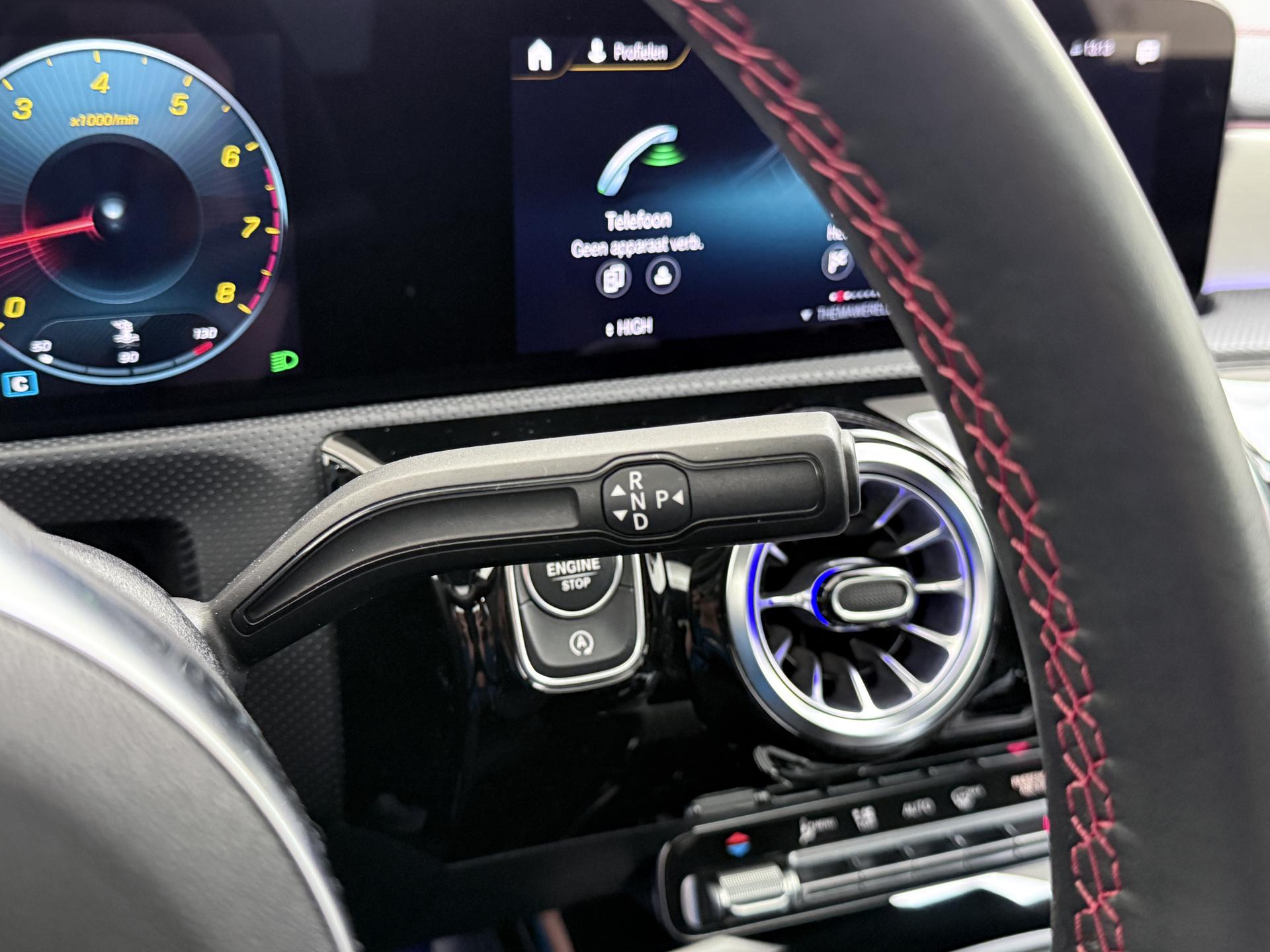 Mercedes-Benz CLA-Klasse Shooting Brake 180 AMG Line 29