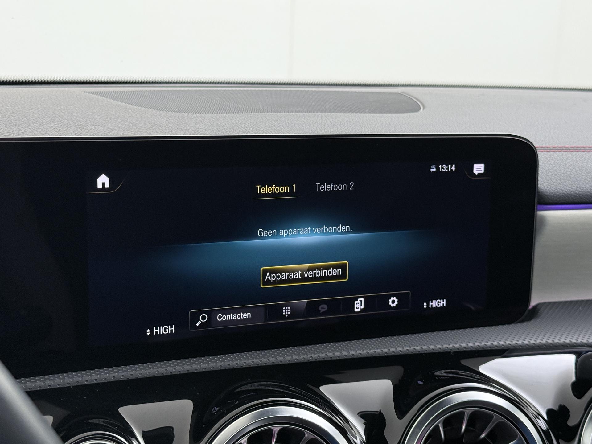 Mercedes-Benz CLA-Klasse Shooting Brake 180 AMG Line 39