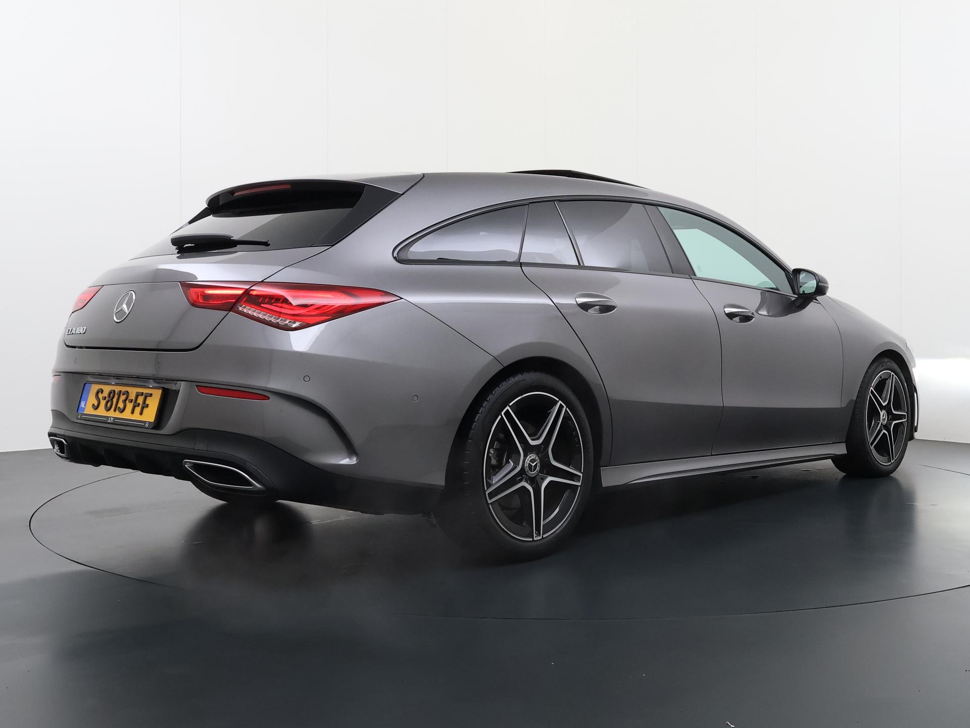 Mercedes-Benz CLA-Klasse Shooting Brake 180 AMG Line 4