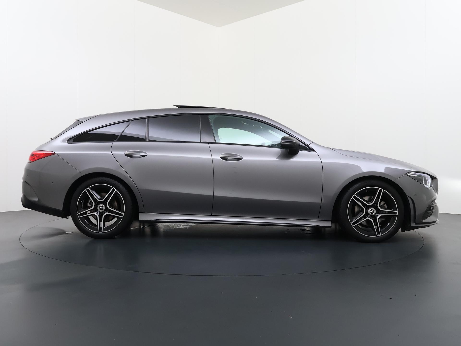 Mercedes-Benz CLA-Klasse Shooting Brake 180 AMG Line 5