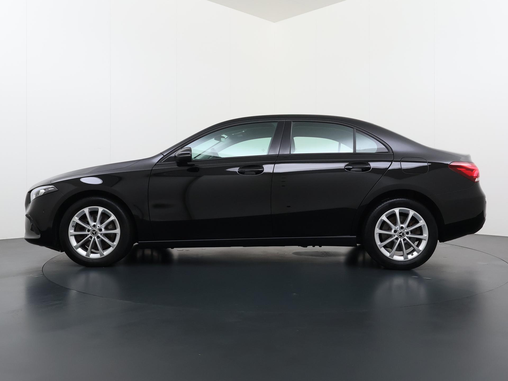 Mercedes-Benz A-Klasse 250 e 1