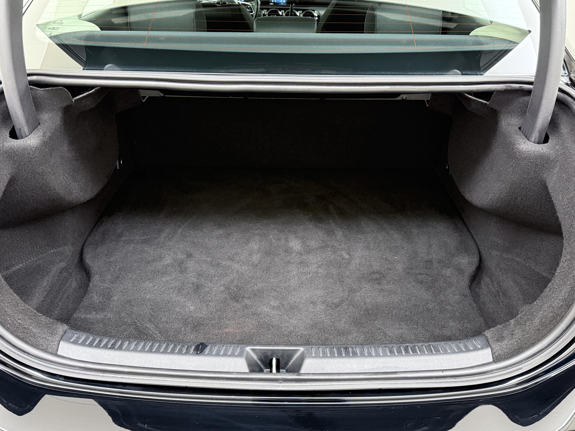 Mercedes-Benz A-Klasse 250 e 14