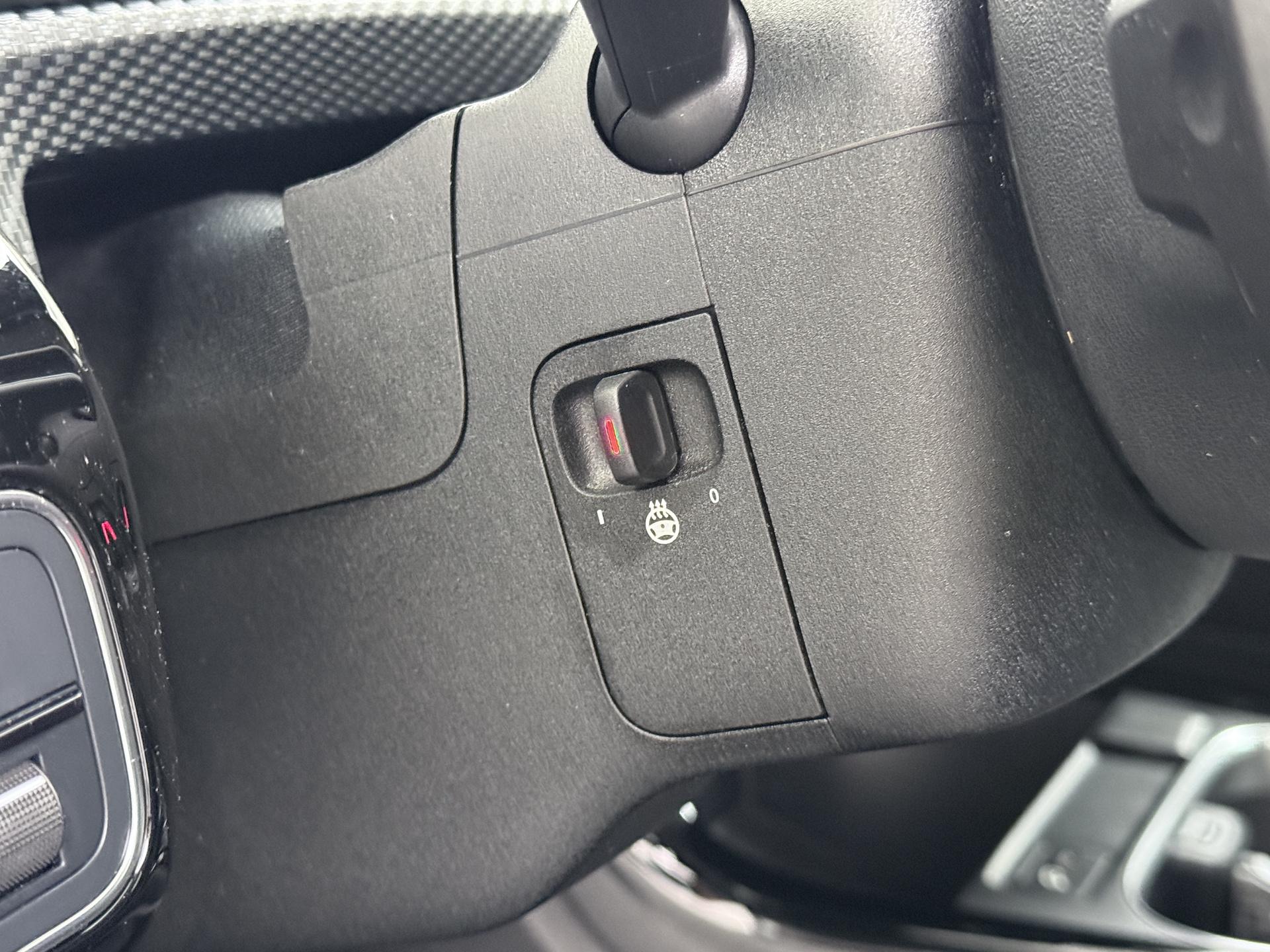 Mercedes-Benz A-Klasse 250 e 28