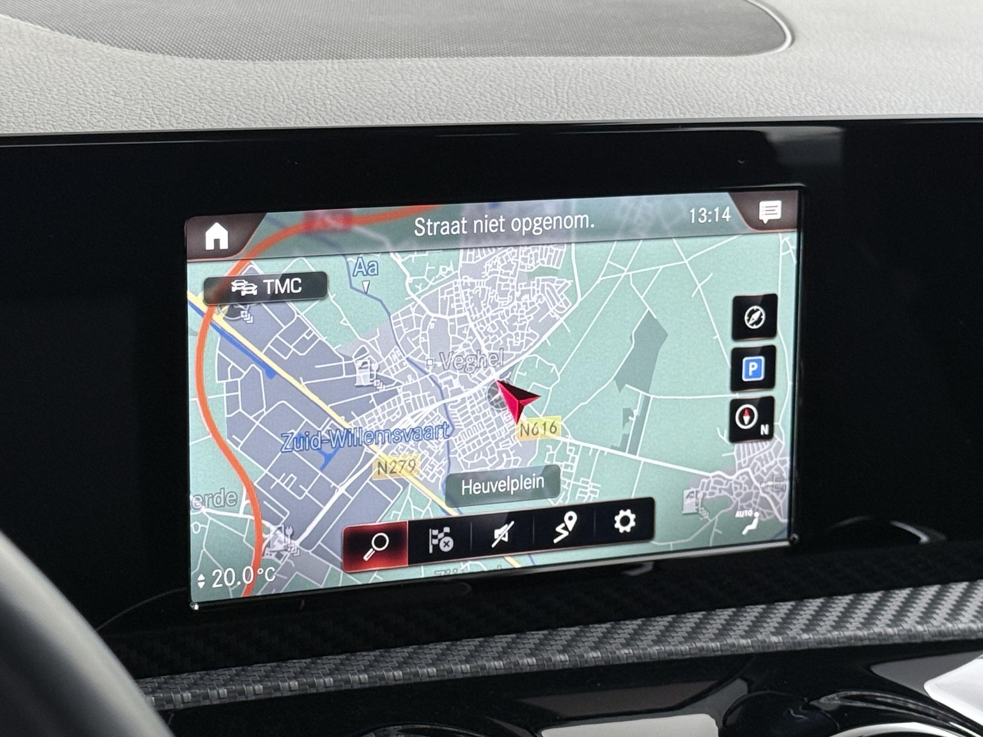 Mercedes-Benz A-Klasse 250 e 37