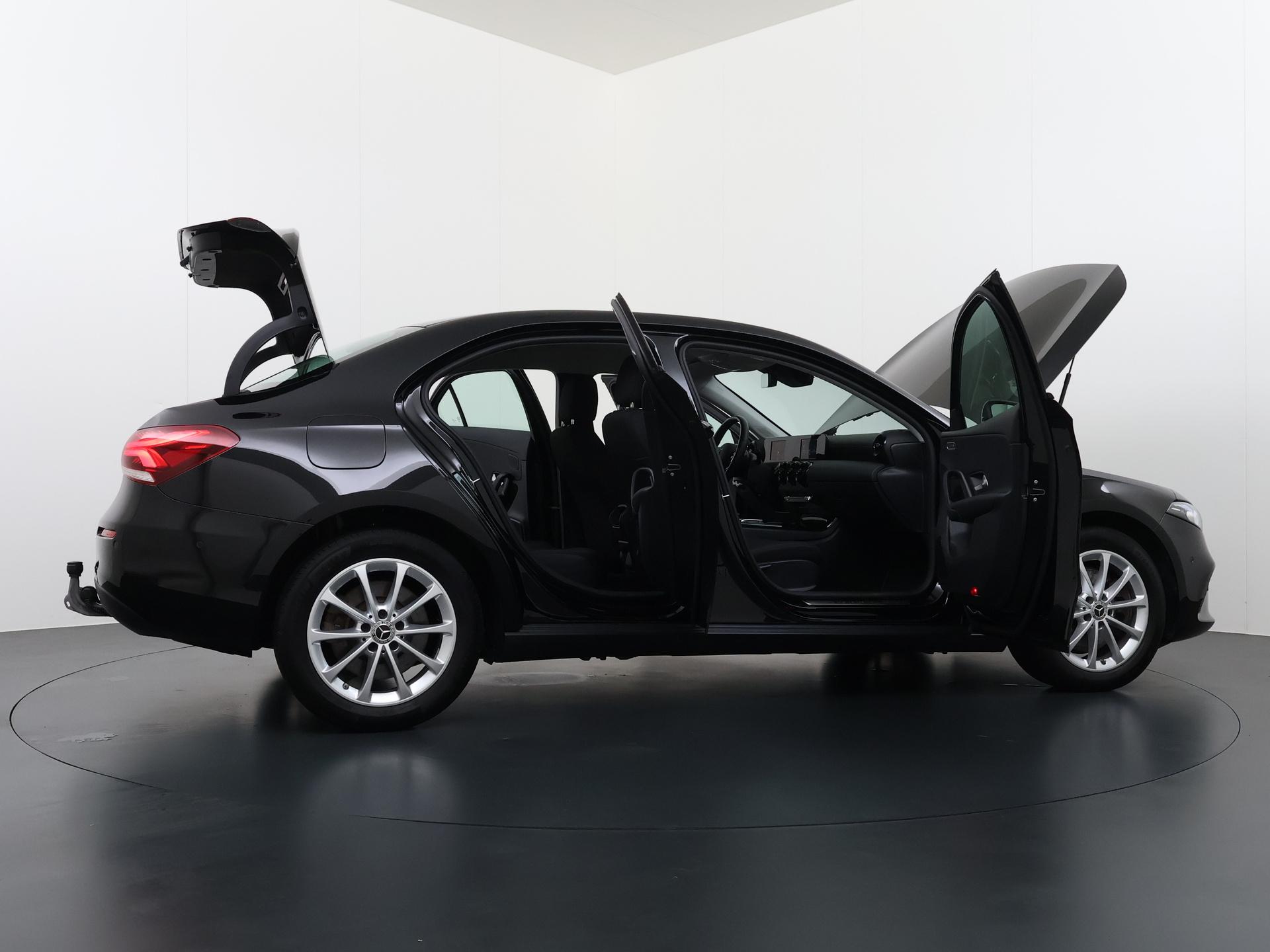 Mercedes-Benz A-Klasse 250 e 9