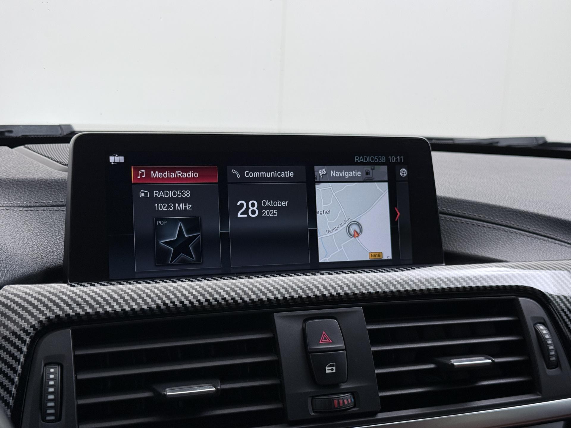 BMW 3 Serie Touring 320i M Sport Edition 29