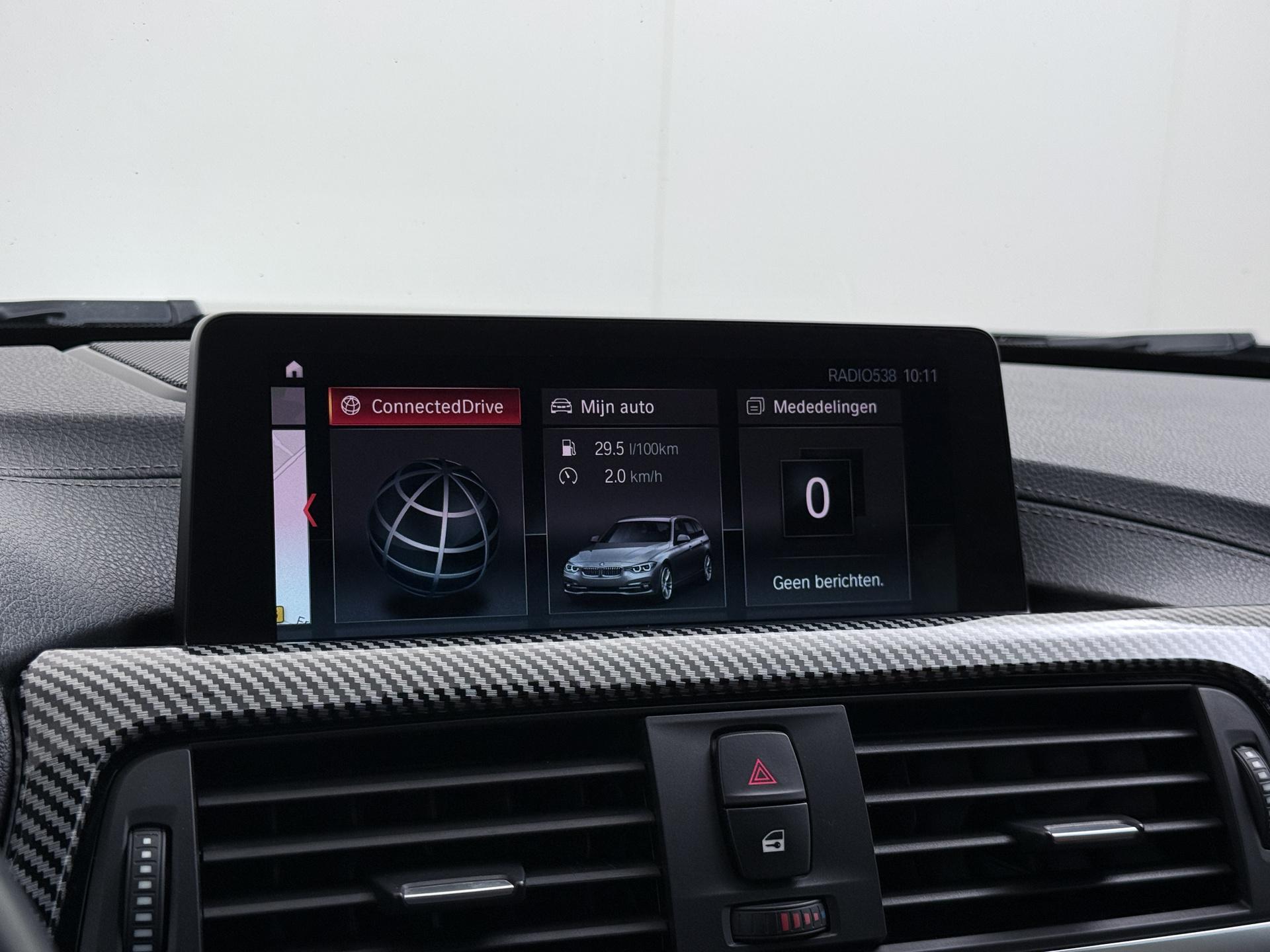 BMW 3 Serie Touring 320i M Sport Edition 30