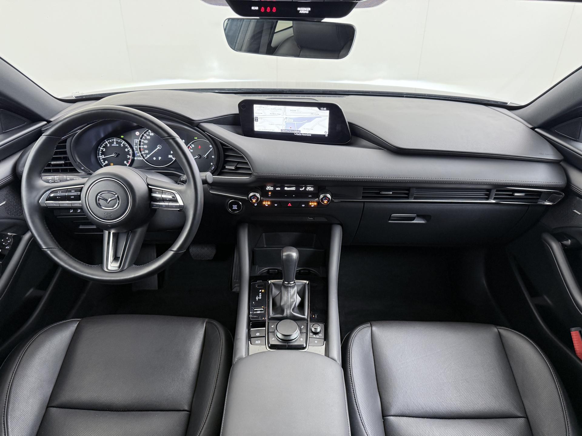 Mazda 3 2.0 e-SkyActiv-X M Hybrid 186 Luxury 18