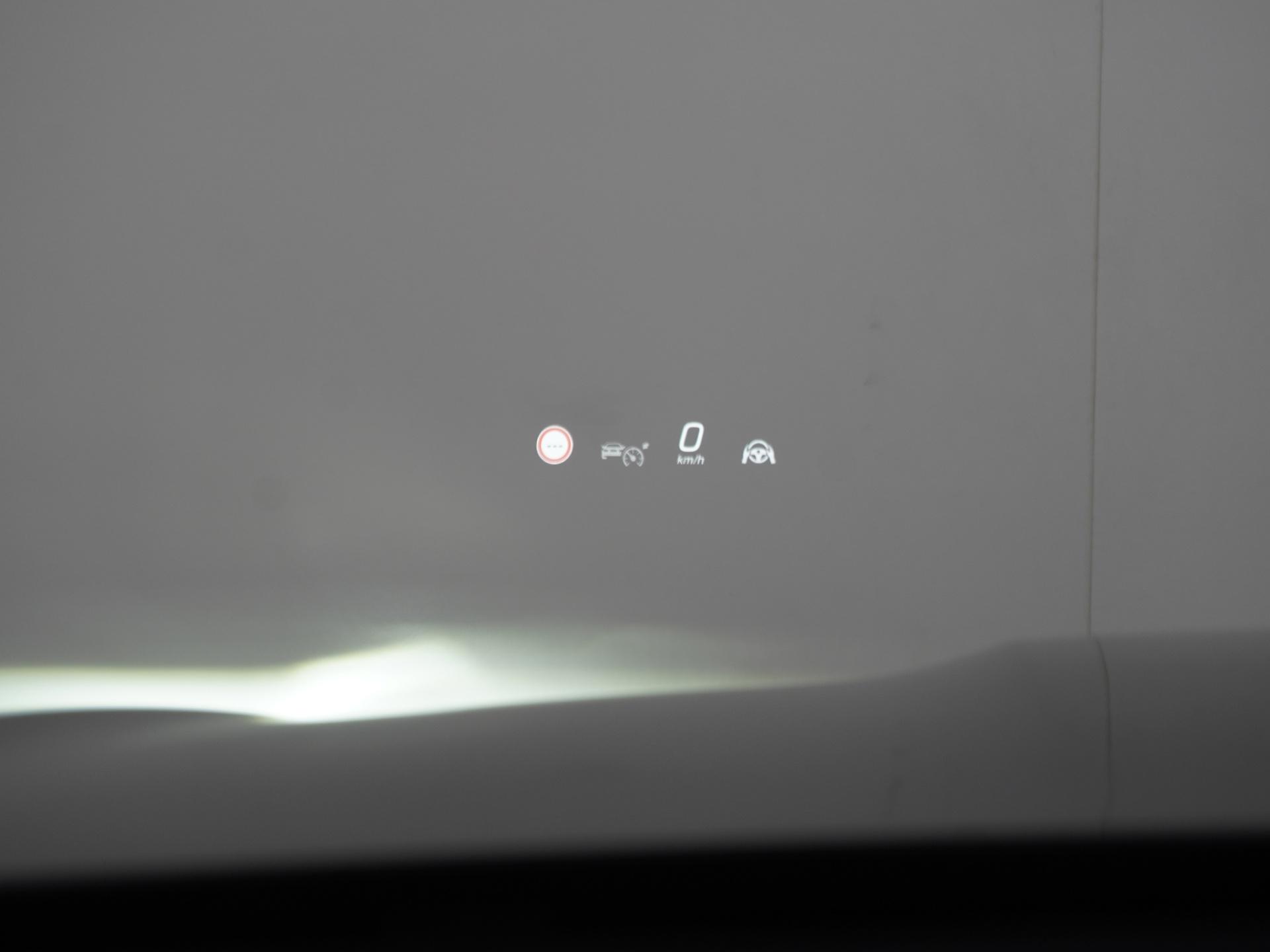 Mercedes-Benz GLC 300e 4MATIC Sport Edition 38