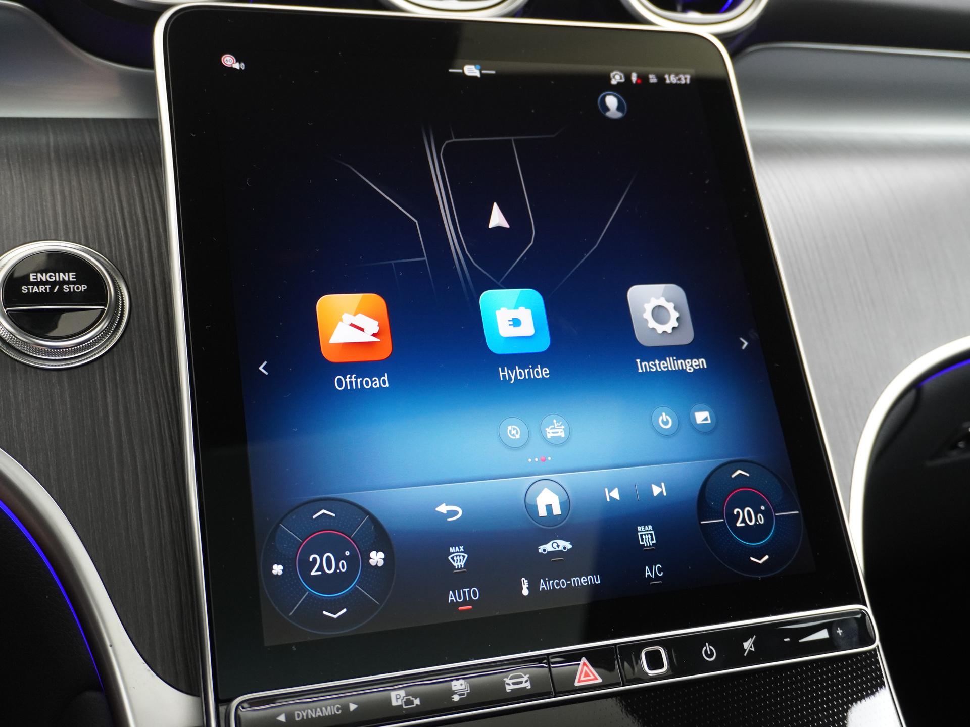 Mercedes-Benz GLC 300e 4MATIC Sport Edition 41