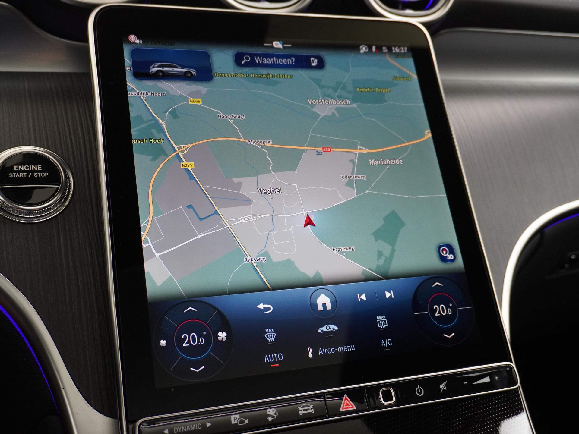 Mercedes-Benz GLC 300e 4MATIC Sport Edition 44