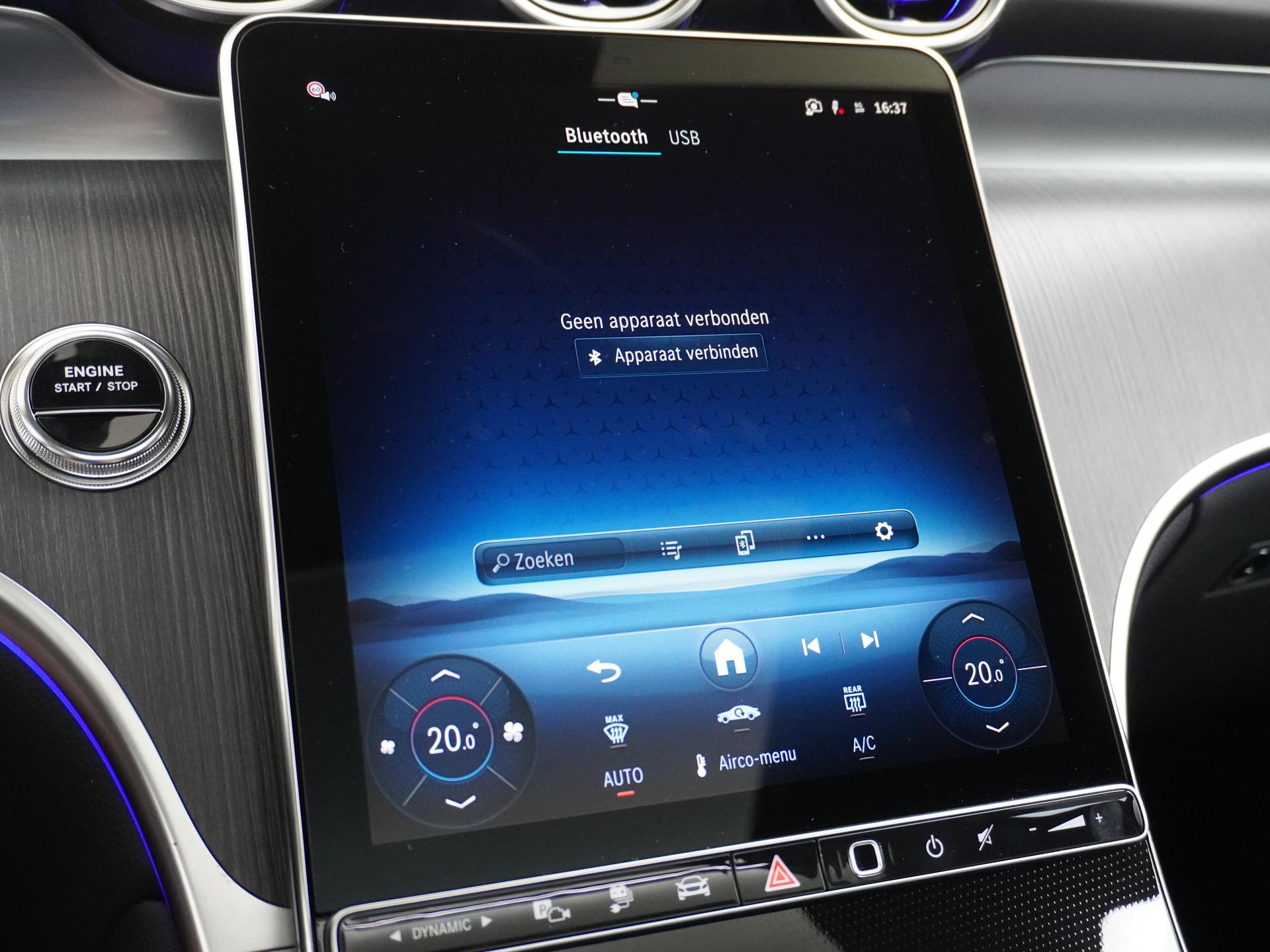 Mercedes-Benz GLC 300e 4MATIC Sport Edition 46