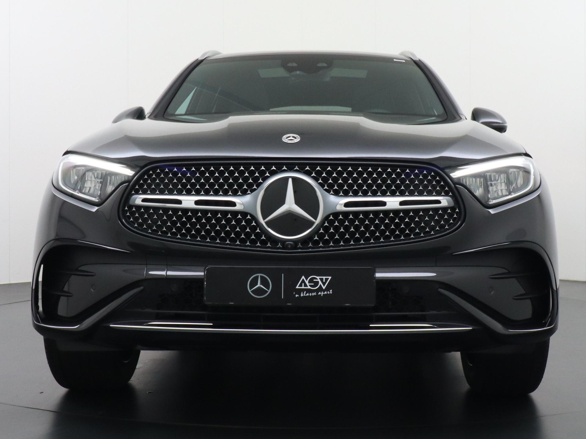 Mercedes-Benz GLC 300e 4MATIC Sport Edition 7