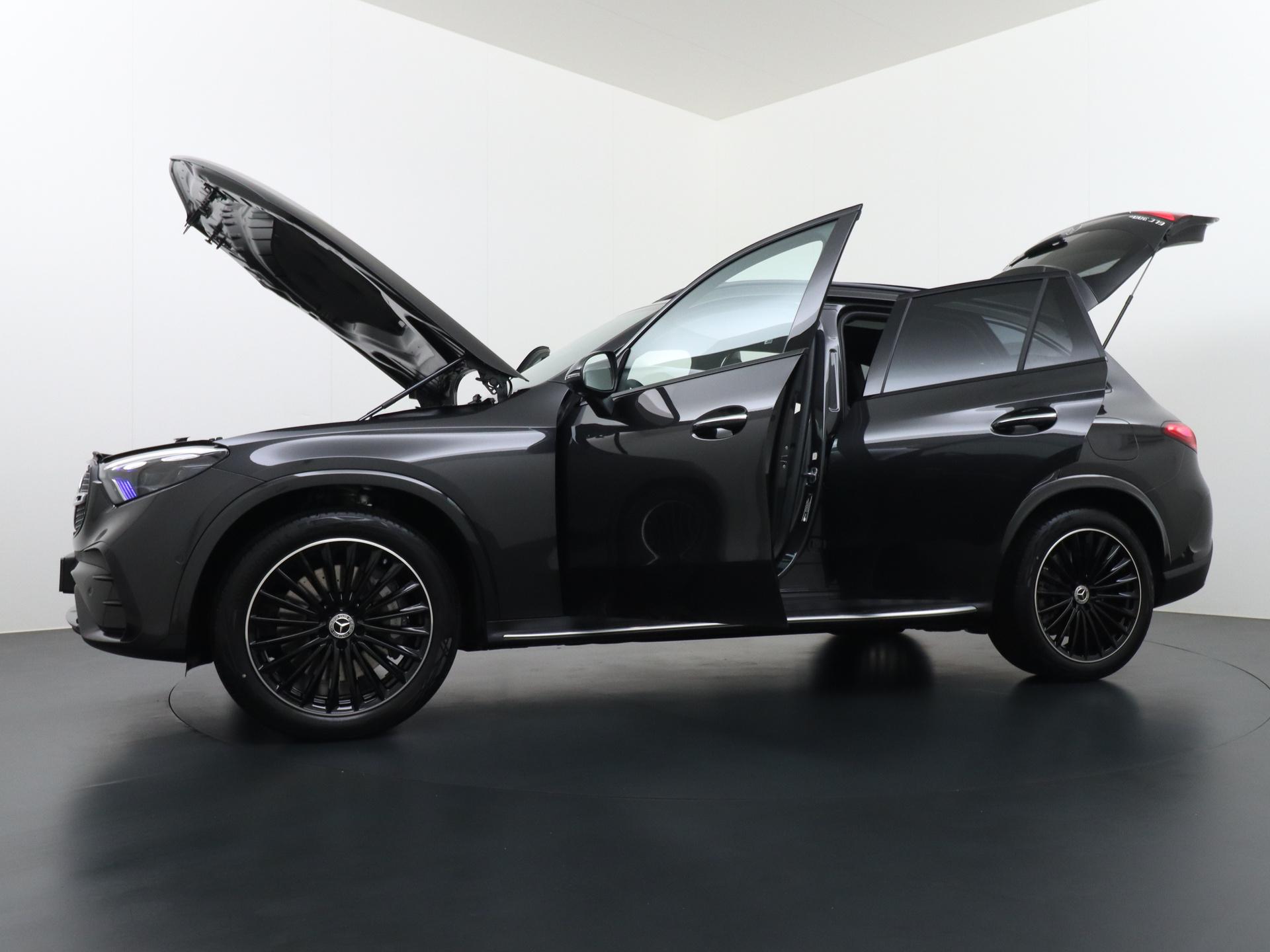 Mercedes-Benz GLC 300e 4MATIC Sport Edition 10