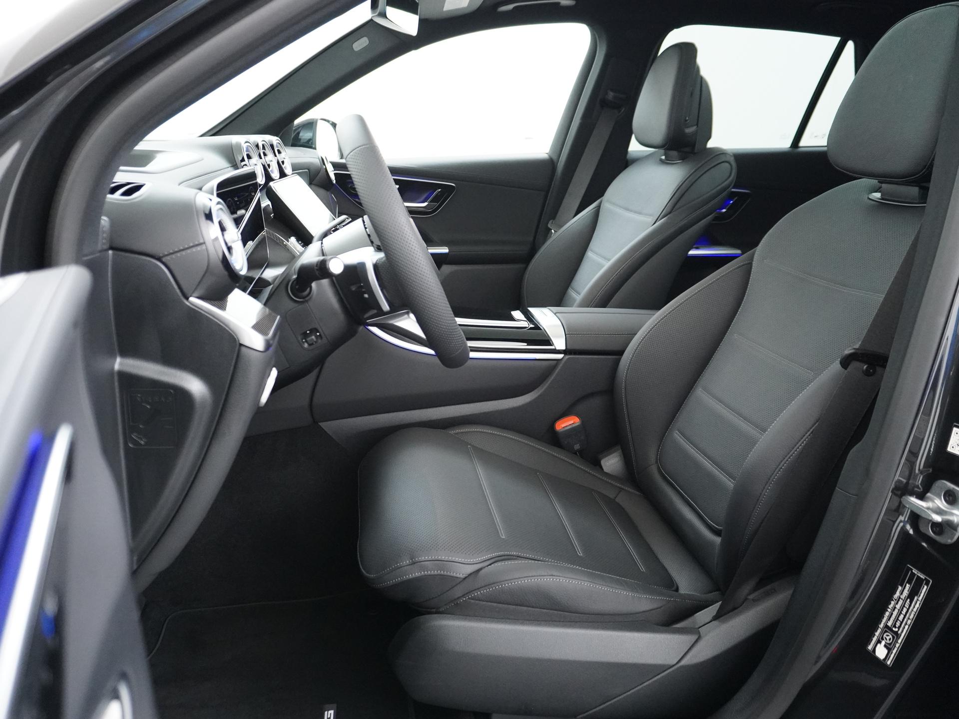 Mercedes-Benz GLC 300e 4MATIC Sport Edition 21