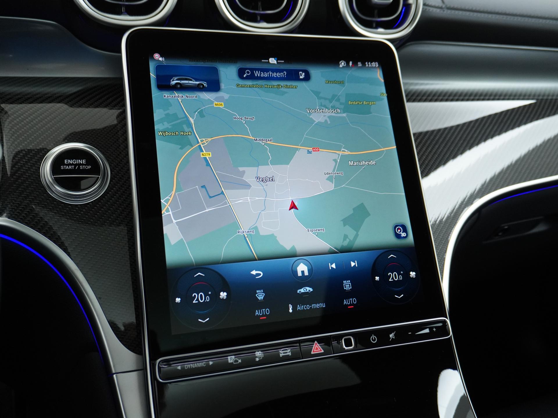 Mercedes-Benz GLC 300e 4MATIC Sport Edition 44