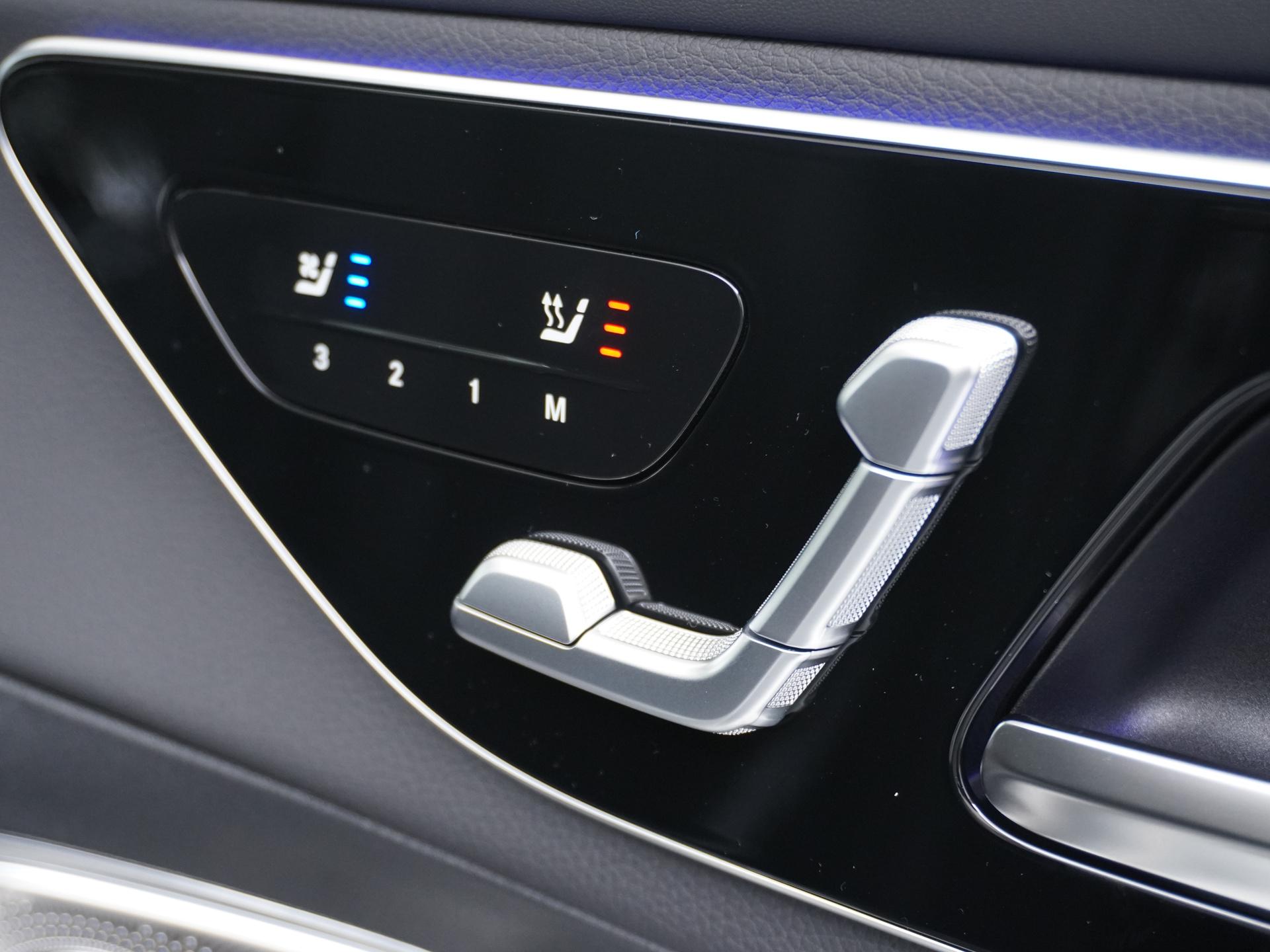 Mercedes-Benz GLC 300e 4MATIC Sport Edition 55