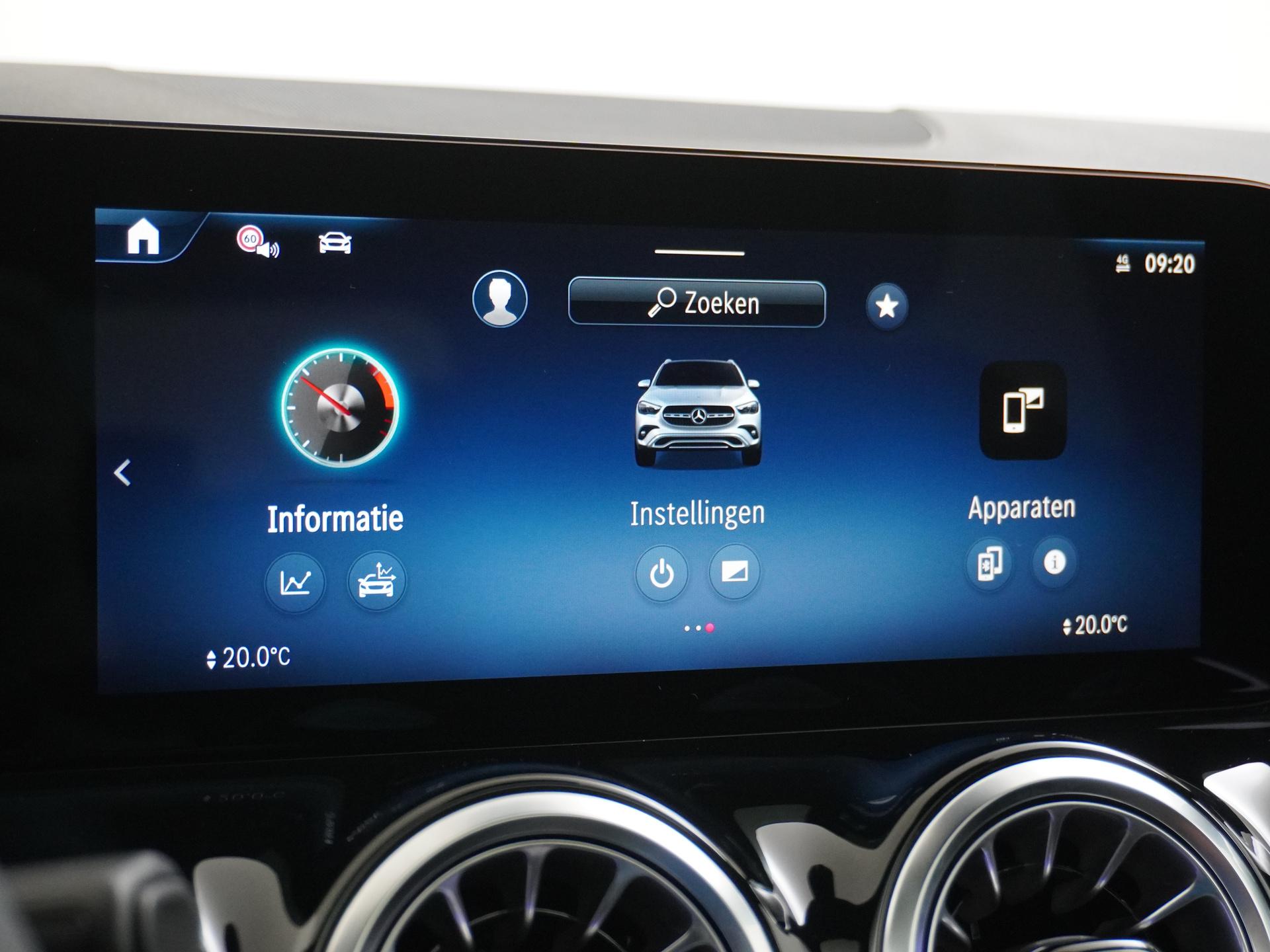 Mercedes-Benz GLA 180 Business Solution AMG 41