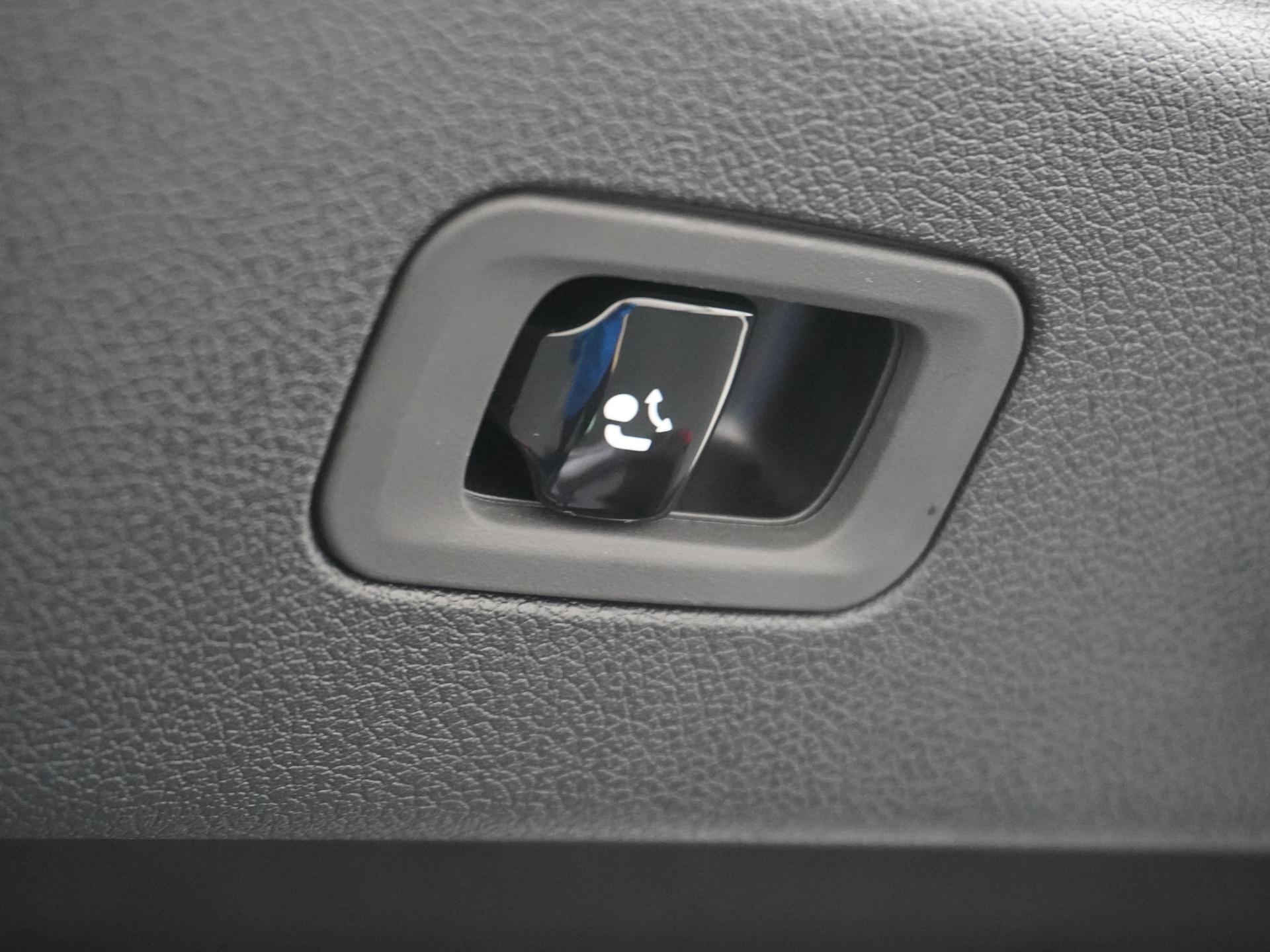 Mercedes-Benz CLA-Klasse 250+ Launch Edition 85 kWh Accu 14