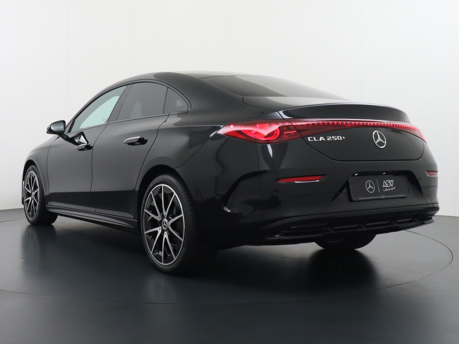 Mercedes-Benz CLA-Klasse 250+ Launch Edition 85 kWh Accu 2