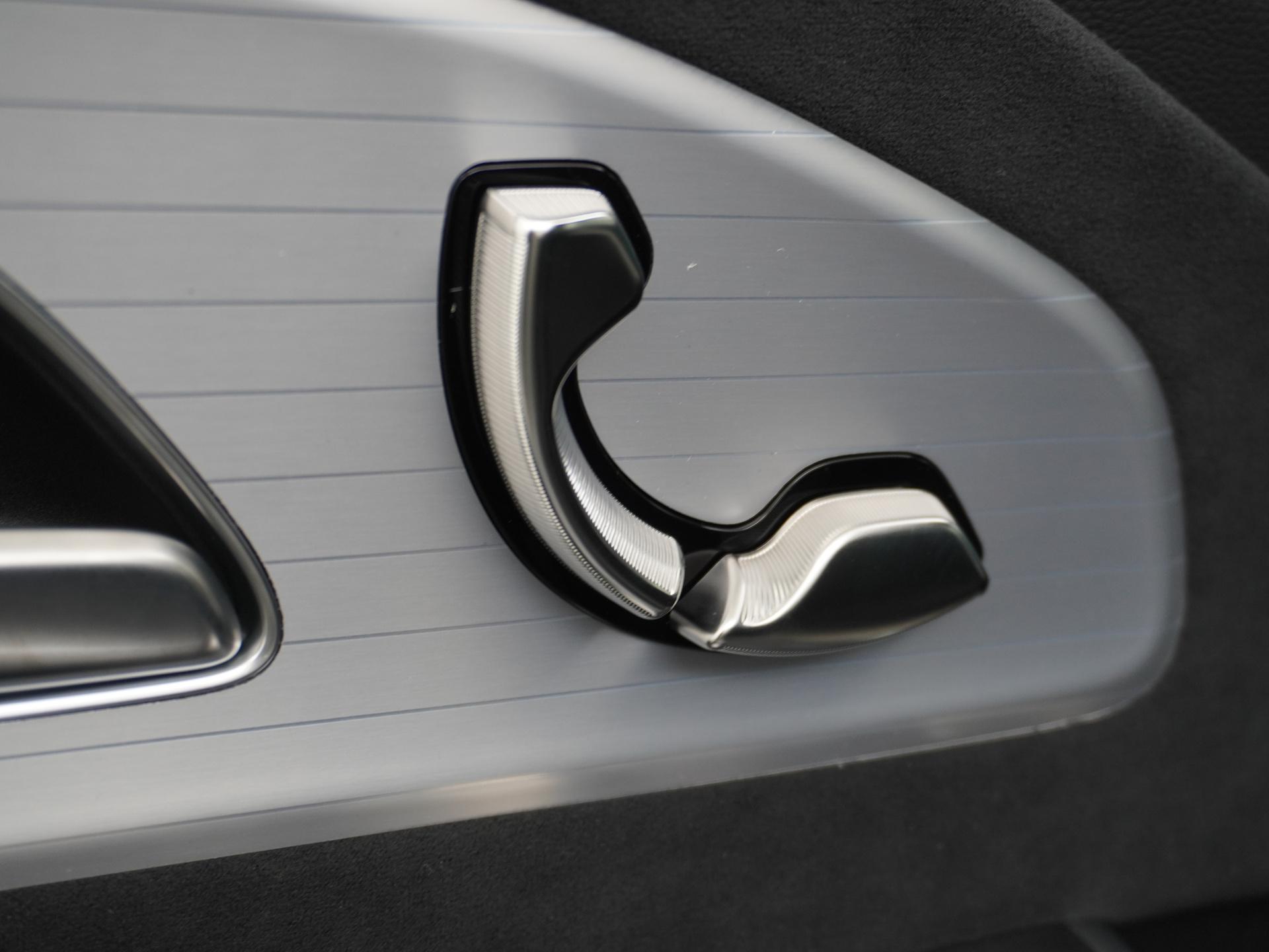 Mercedes-Benz CLA-Klasse 250+ Launch Edition 85 kWh Accu 21