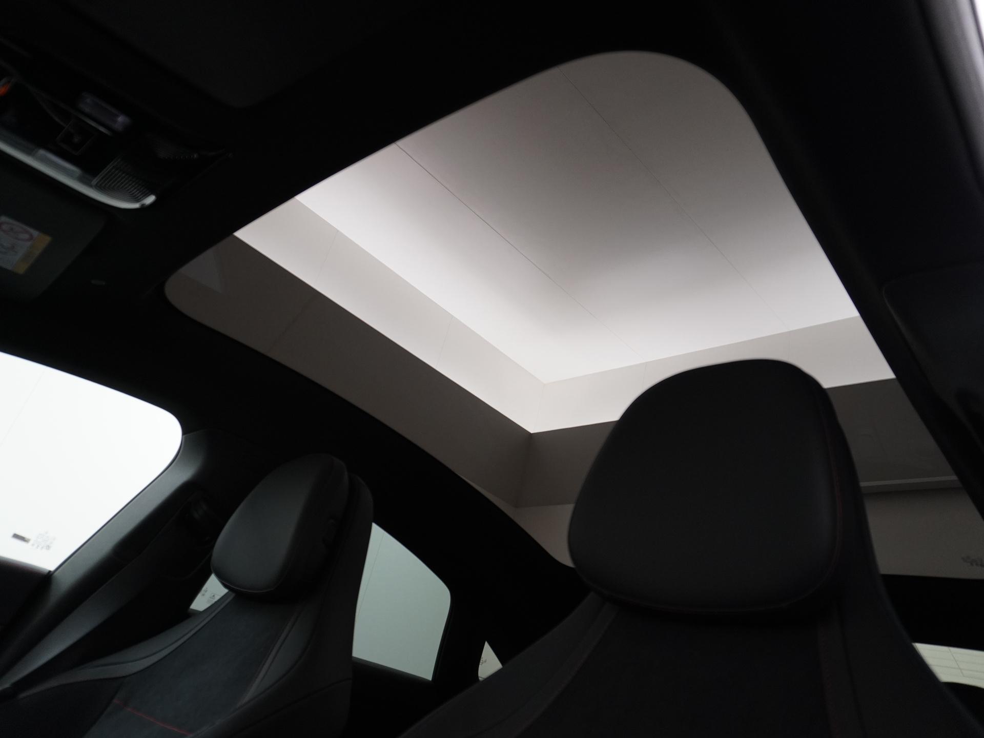 Mercedes-Benz CLA-Klasse 250+ Launch Edition 85 kWh Accu 23