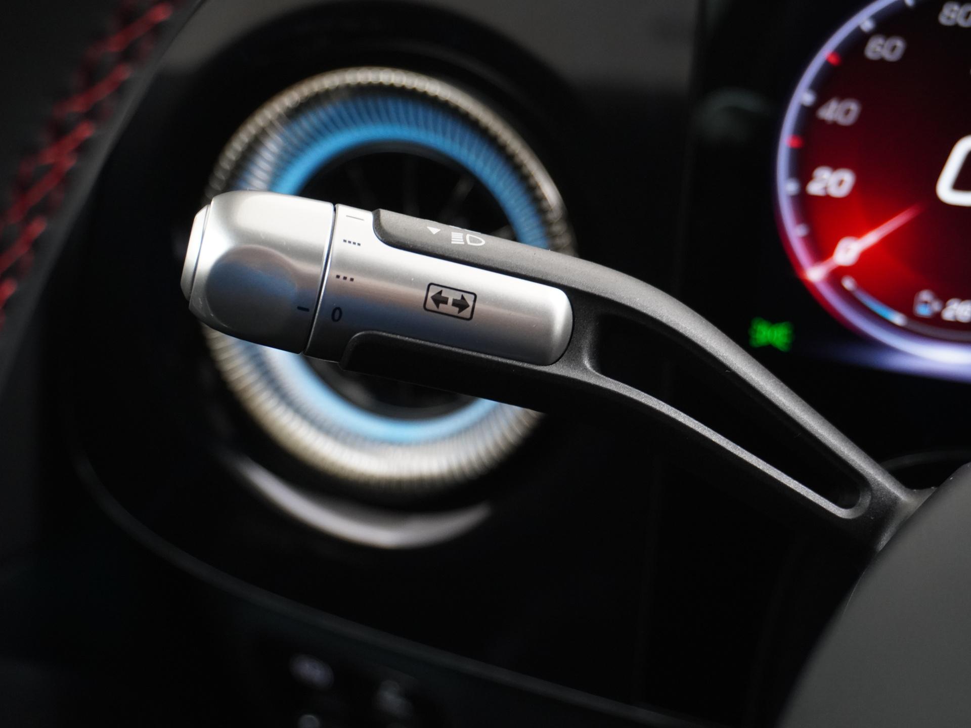 Mercedes-Benz CLA-Klasse 250+ Launch Edition 85 kWh Accu 30