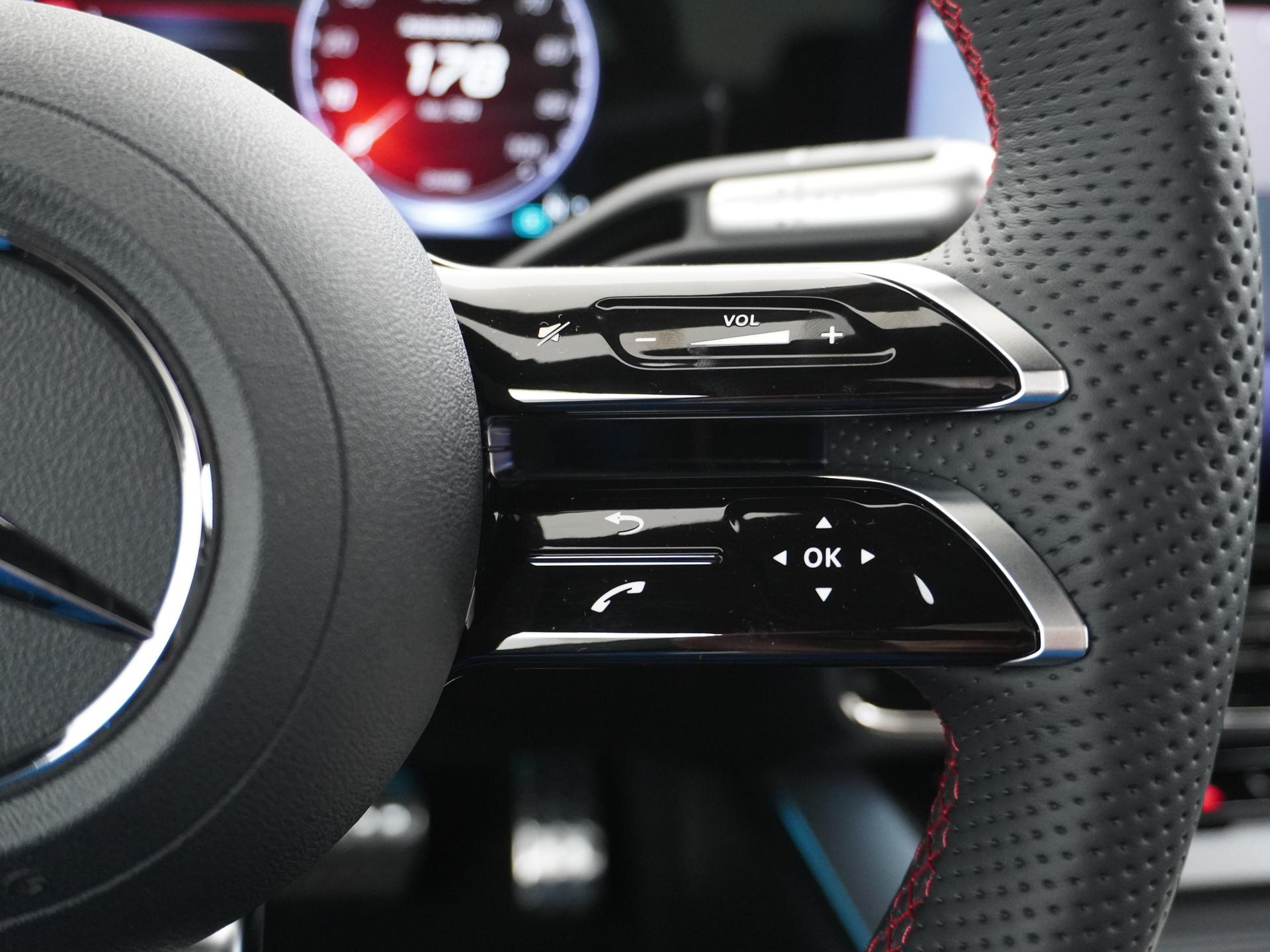 Mercedes-Benz CLA-Klasse 250+ Launch Edition 85 kWh Accu 33