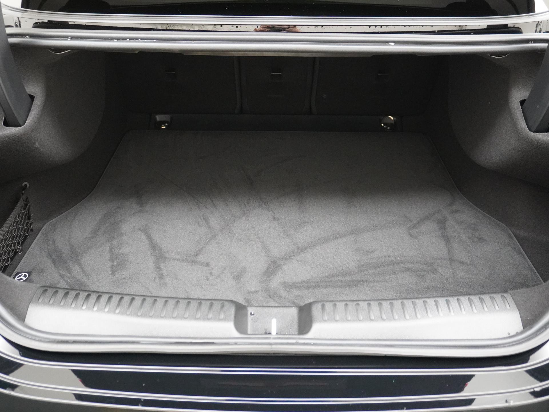 Mercedes-Benz CLA-Klasse 250+ Launch Edition 85 kWh Accu 12