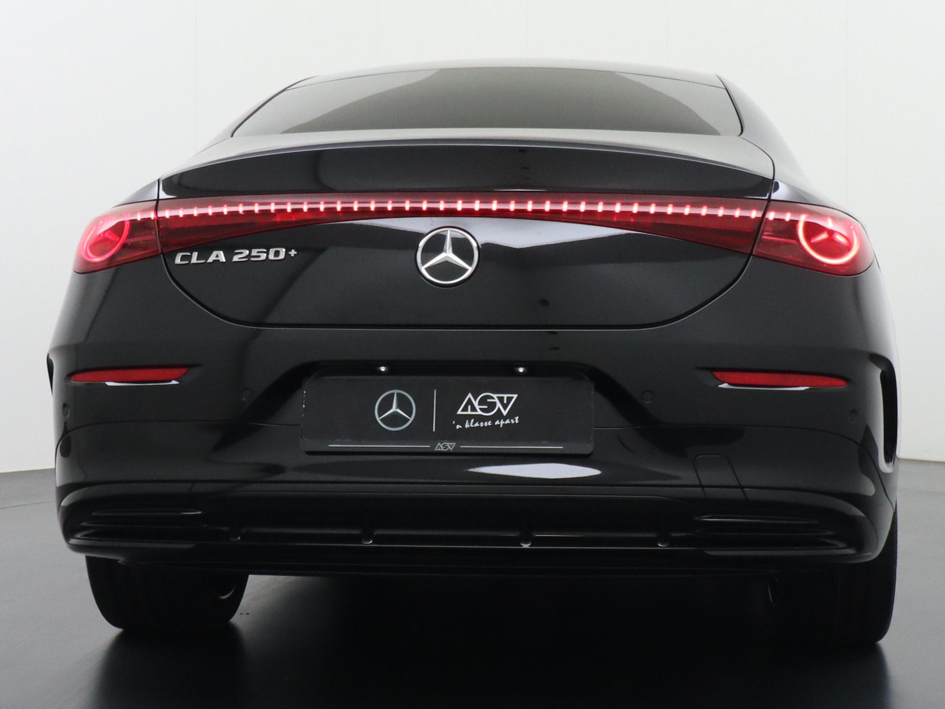 Mercedes-Benz CLA-Klasse 250+ Launch Edition 85 kWh Accu 3