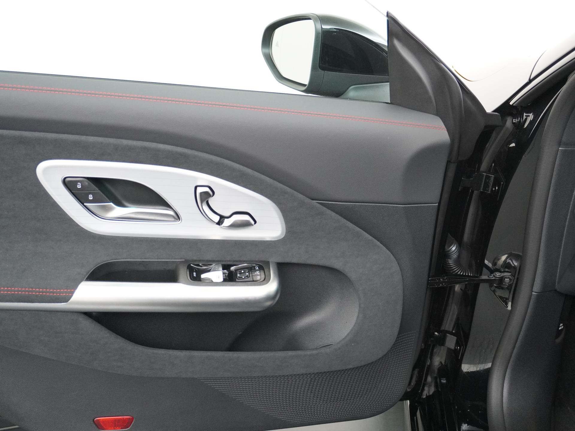 Mercedes-Benz CLA-Klasse 250+ Launch Edition 85 kWh Accu 15